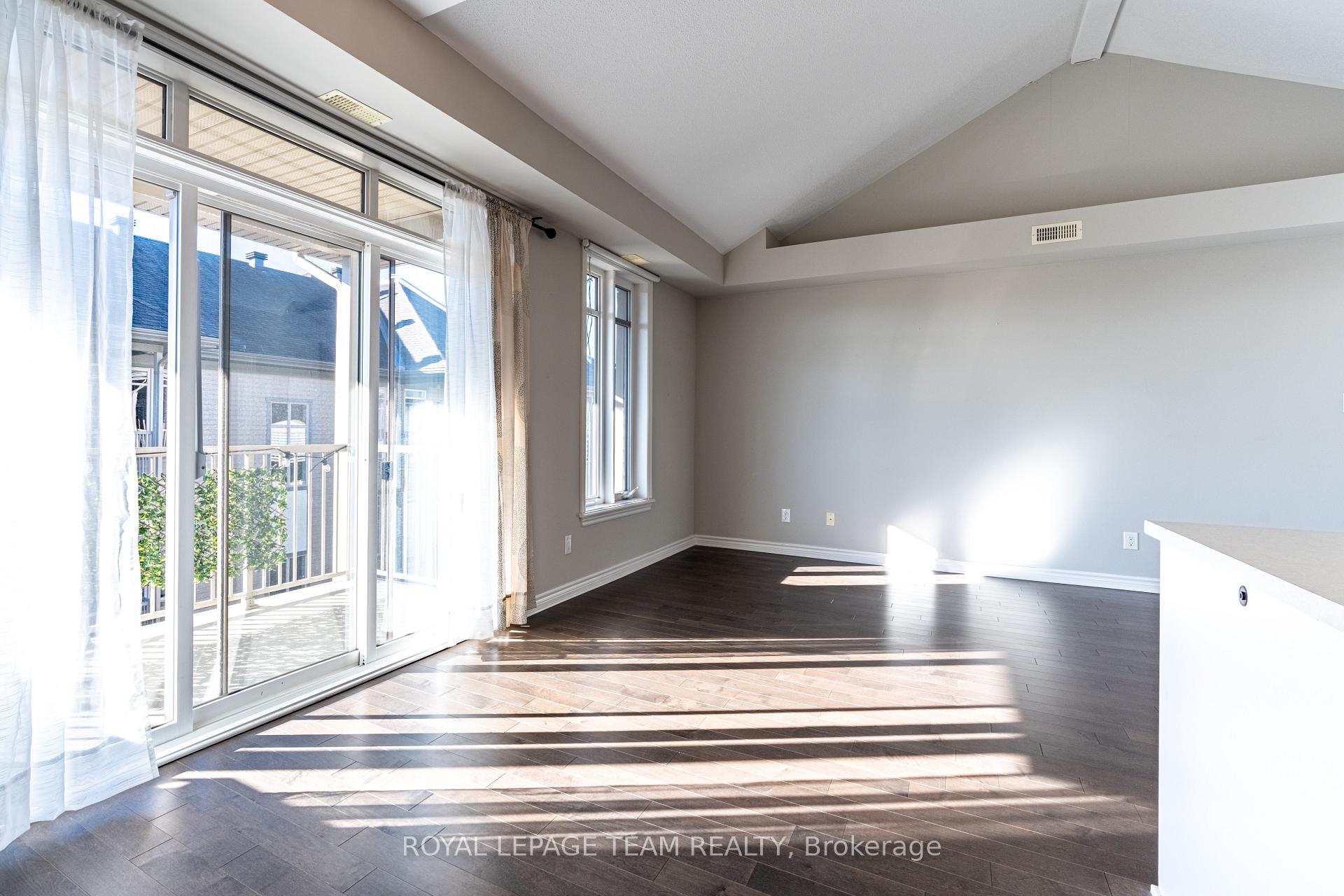 Photo 10 of Unit G, 1011 Beryl Private, Ottawa, Riverside South/Gloucester Glen — HOMEH