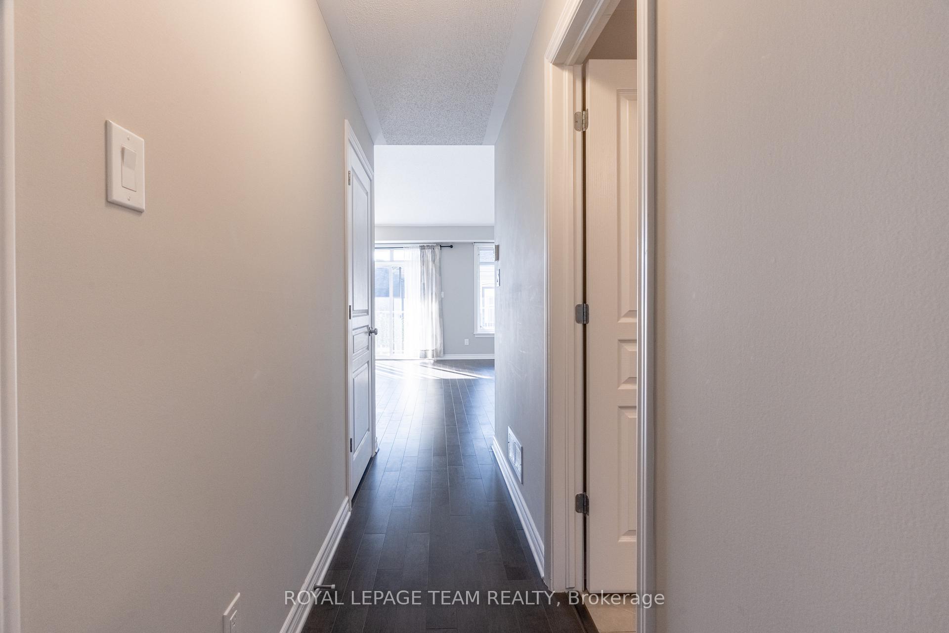 Photo 11 of Unit G, 1011 Beryl Private, Ottawa, Riverside South/Gloucester Glen — HOMEH