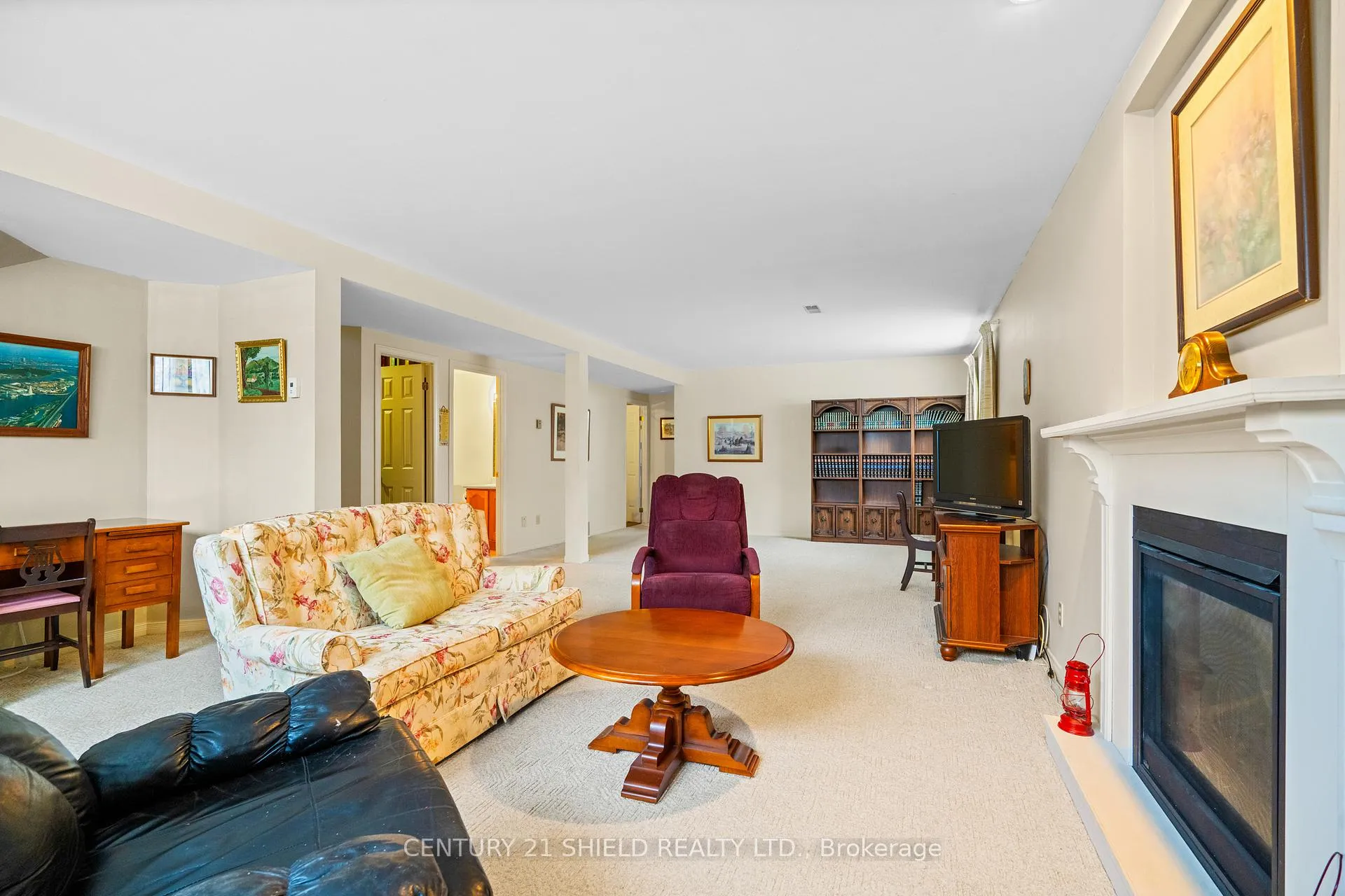 Photo 37 of 34 Wellington Street E, Cornwall — HOMEH