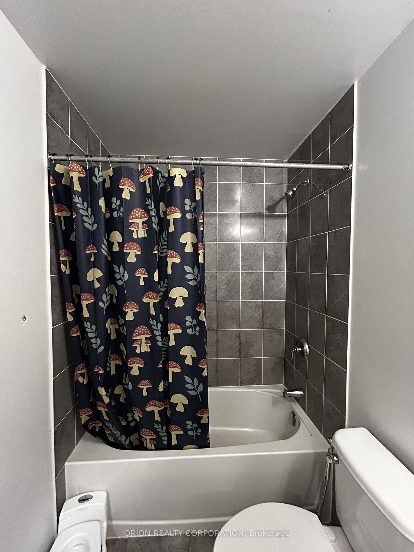 Photo 11 of Unit TH19, 1245 Bayly Street, Pickering, Bay Ridges — HOMEH