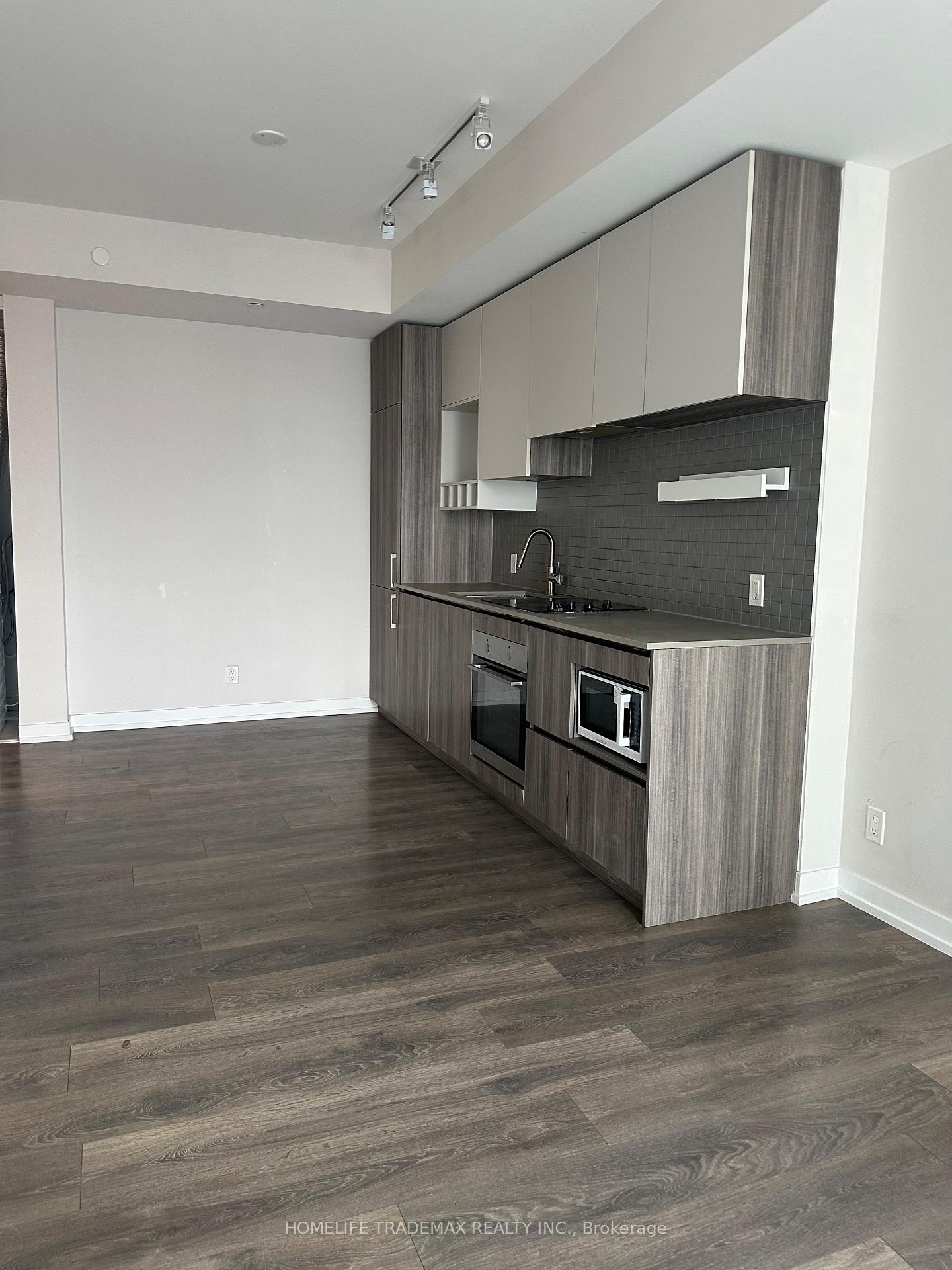 Photo 11 of Unit 4611, 5 Buttermill Avenue, Vaughan, Vaughan Corporate Centre — HOMEH