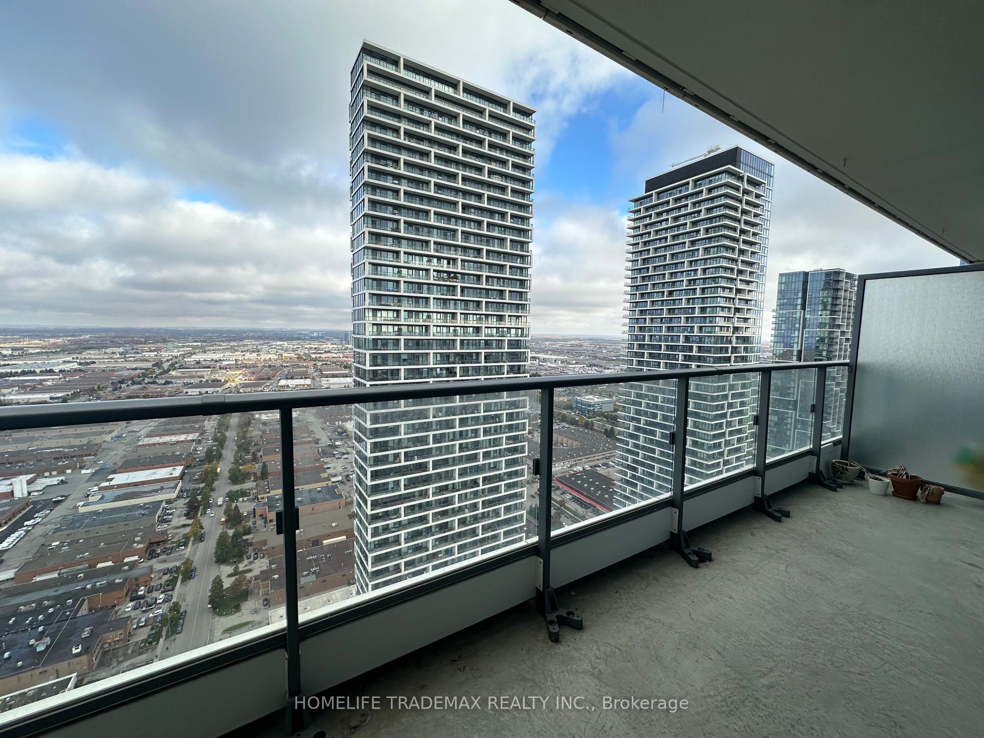 Photo 17 of Unit 4611, 5 Buttermill Avenue, Vaughan, Vaughan Corporate Centre — HOMEH