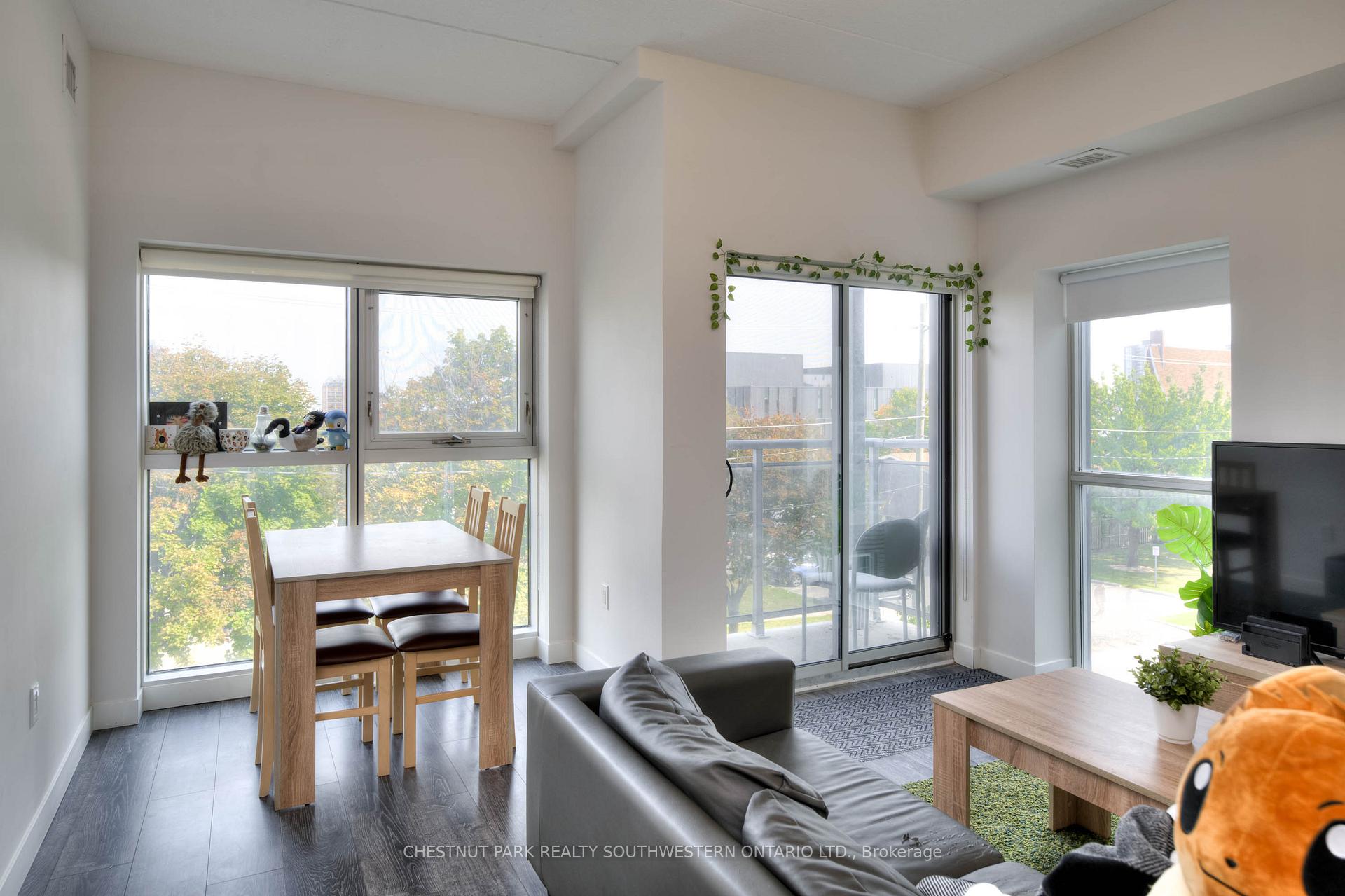 Photo 6 of Unit 301, 251 Hemlock Street, Waterloo — HOMEH