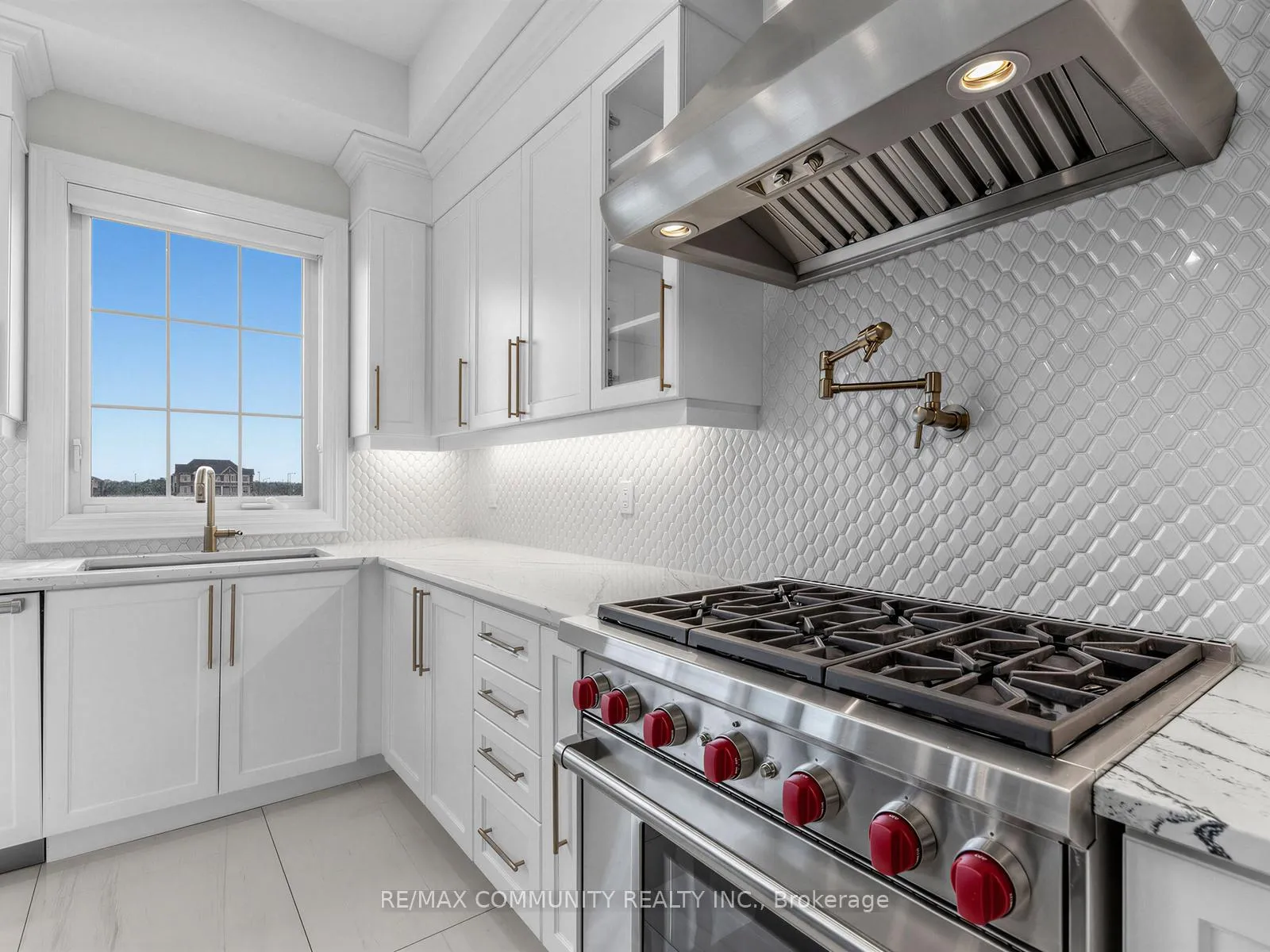 Photo 36 of 104 Greville Street E, Vaughan, Vellore Village — HOMEH