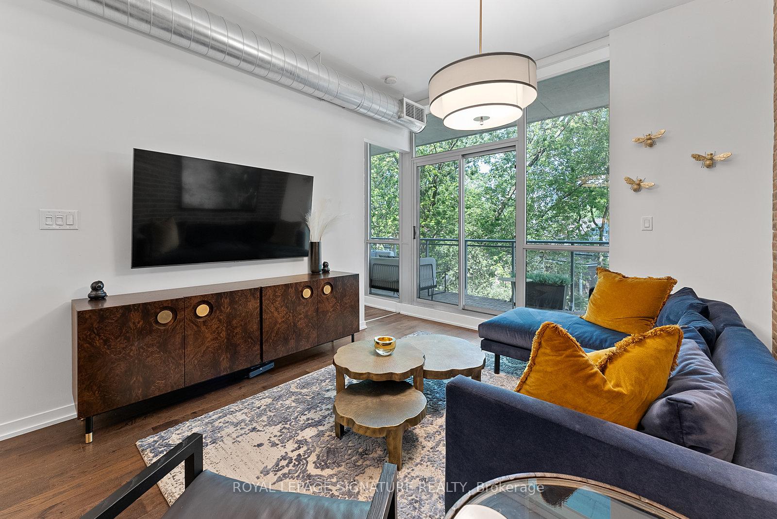 Photo 4 of Unit 317, 510 King Street E, Toronto, Moss Park — HOMEH