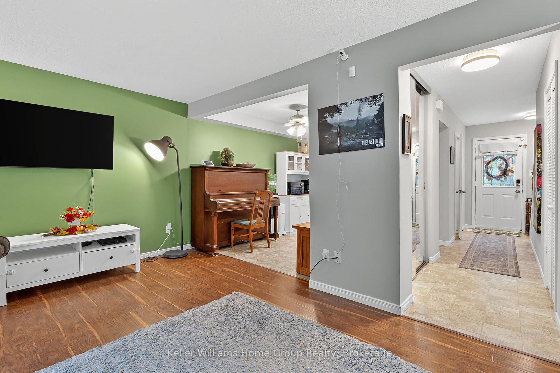 Photo 10 of Unit 25, 206 Green Valley Drive, Kitchener — HOMEH
