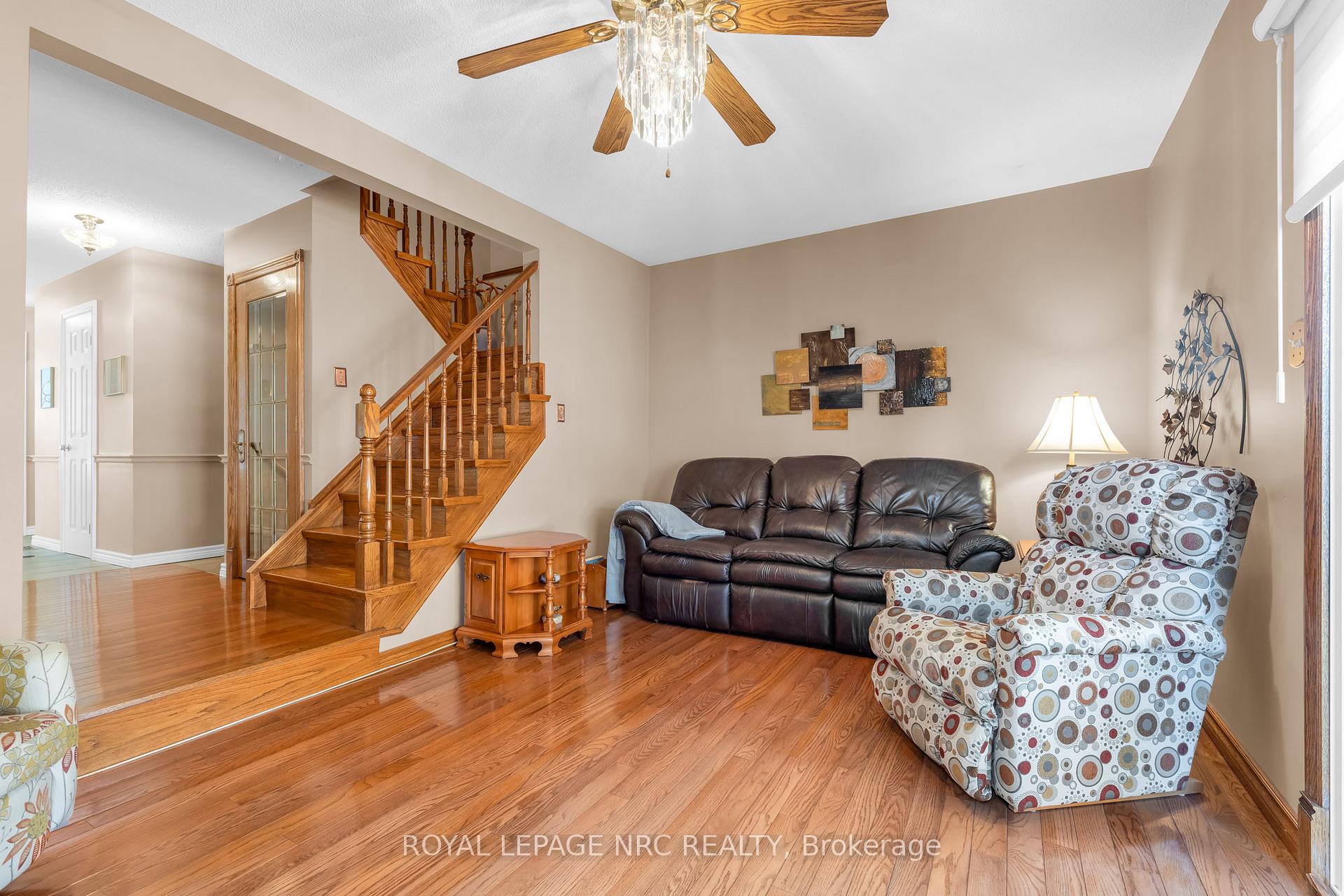 Photo 16 of Unit 3, 15 Ellington Avenue, Hamilton, Stoney Creek — HOMEH