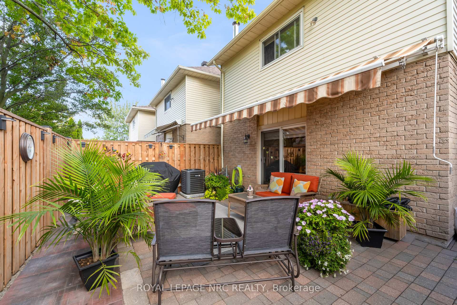 Photo 34 of Unit 3, 15 Ellington Avenue, Hamilton, Stoney Creek — HOMEH