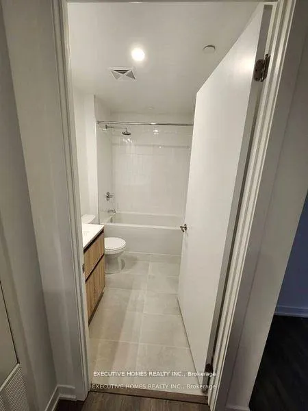 Photo 8 of Unit 1124 A, 7950 Bathurst Street, Vaughan, Beverley Glen — HOMEH