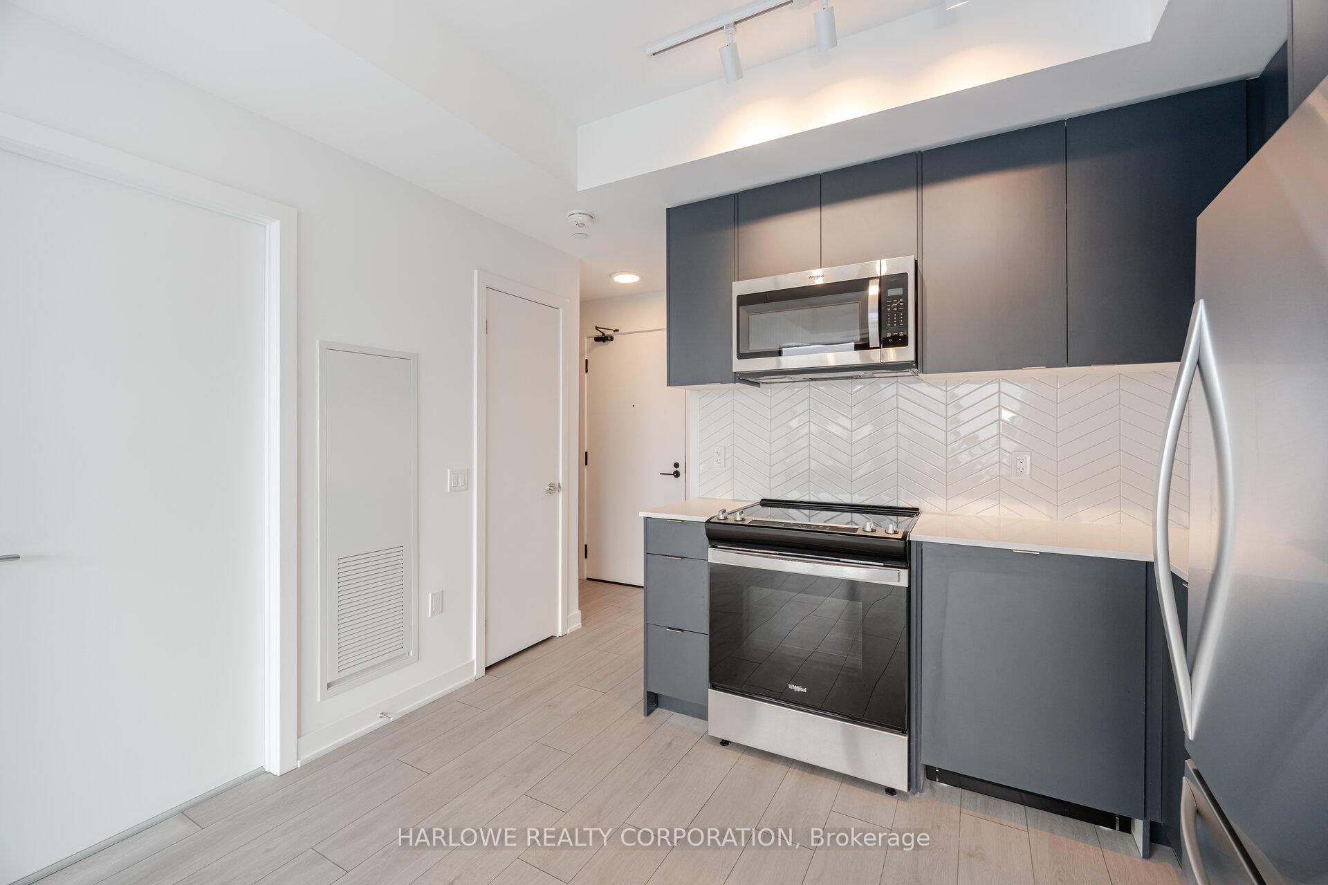 Photo 3 of Unit 506 A, 1606 Charles Street, Whitby, Port Whitby — HOMEH