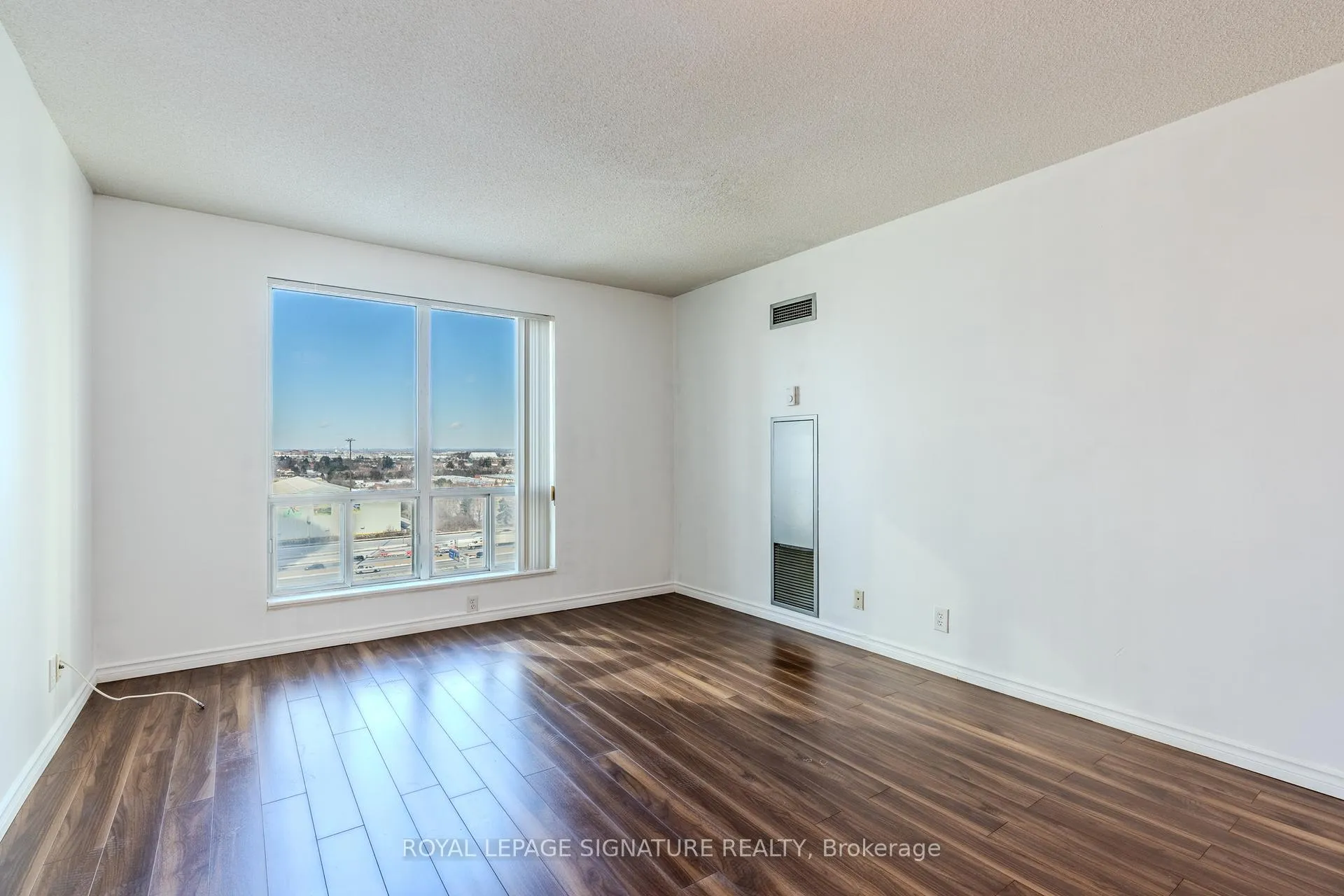 Photo 9 of Unit 1203, 1 Lee Centre Drive, Scarborough, Woburn — HOMEH