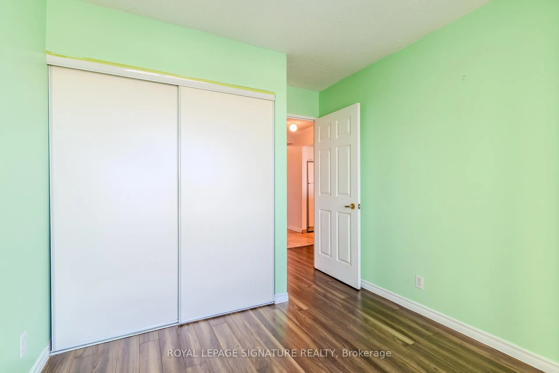 Photo 13 of Unit 1203, 1 Lee Centre Drive, Scarborough, Woburn — HOMEH