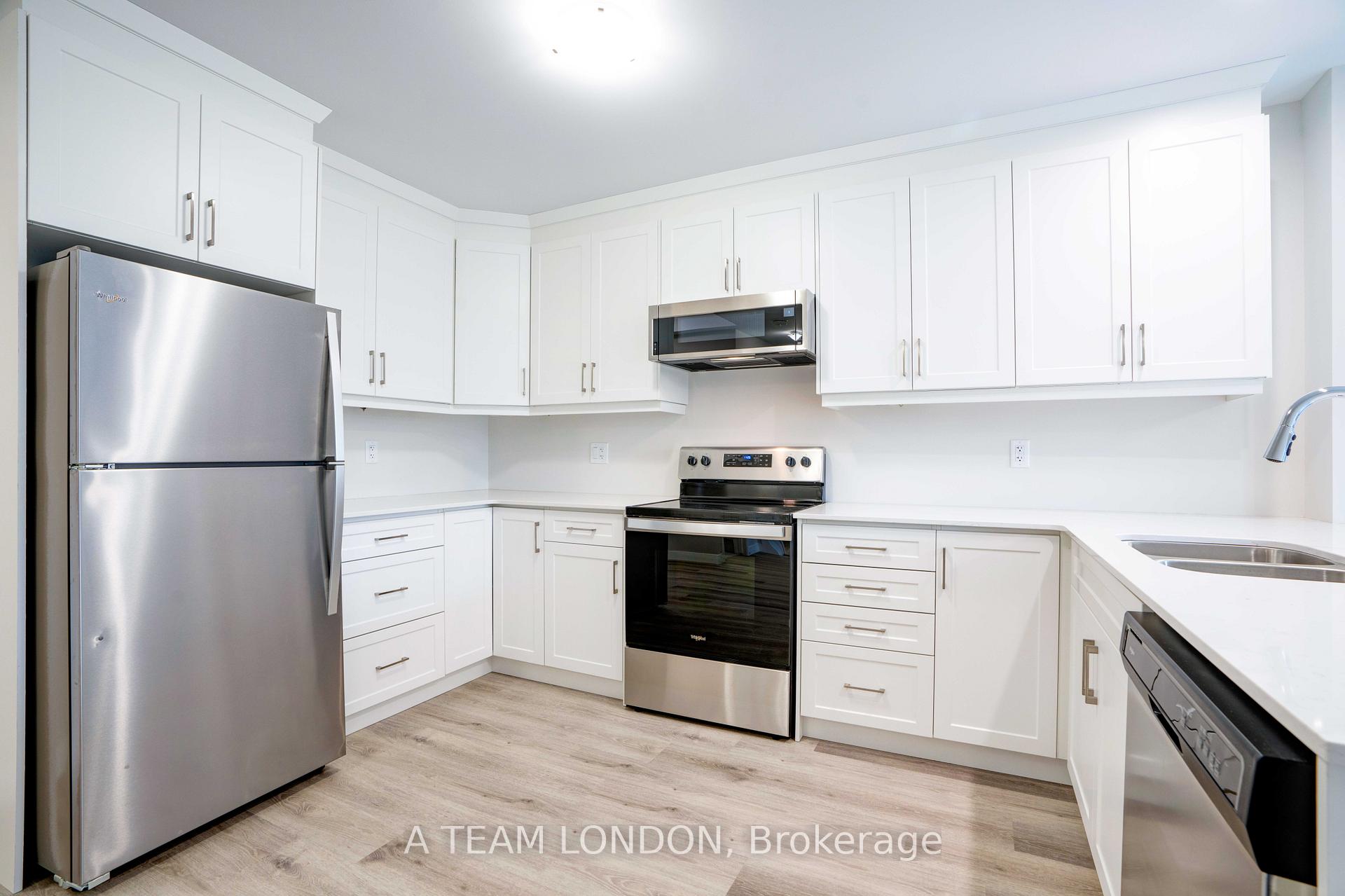 Photo 4 of Unit 115, 100 The Promenade, Central Elgin, Rural Central Elgin — HOMEH