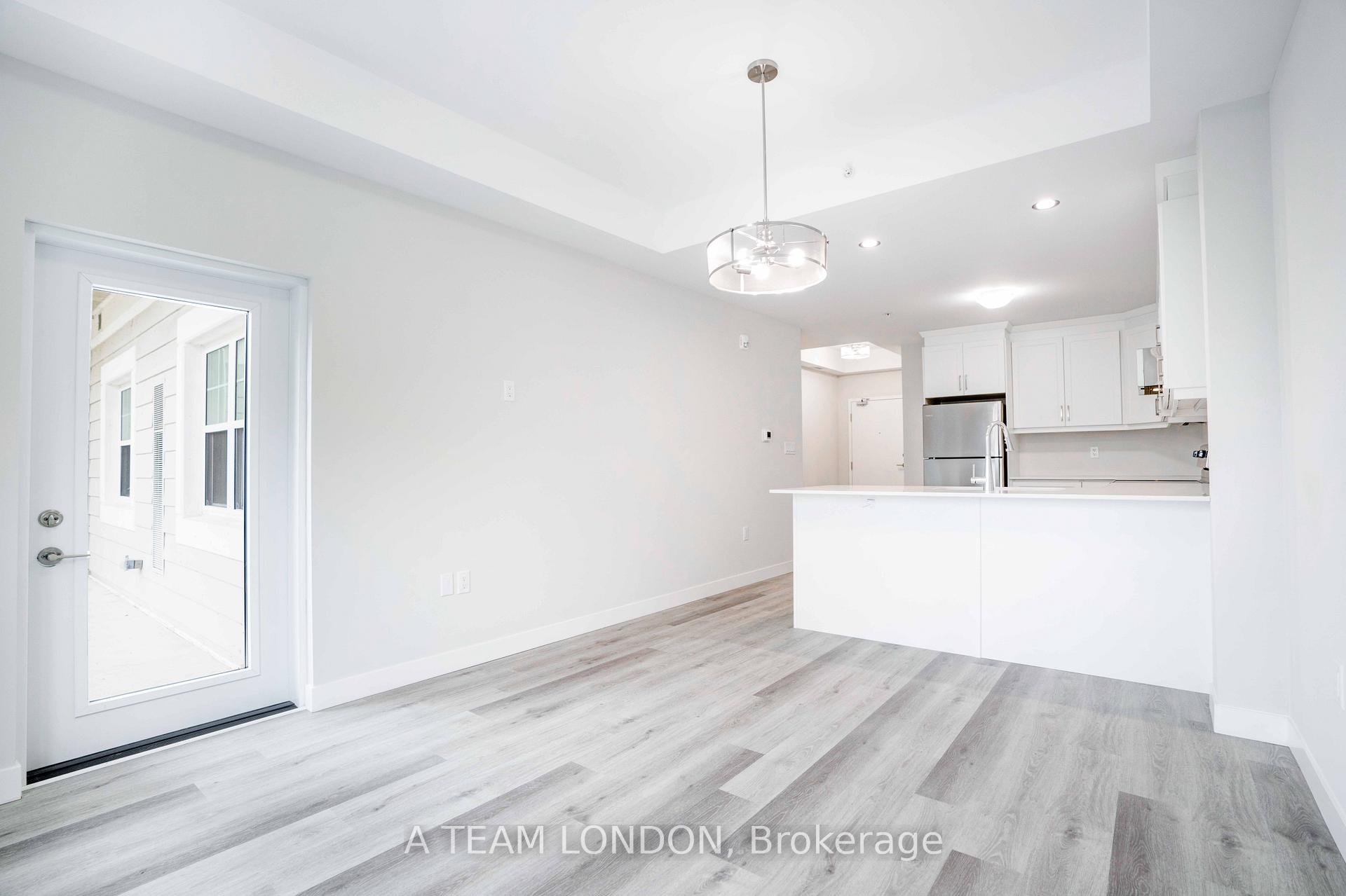Photo 7 of Unit 115, 100 The Promenade, Central Elgin, Rural Central Elgin — HOMEH