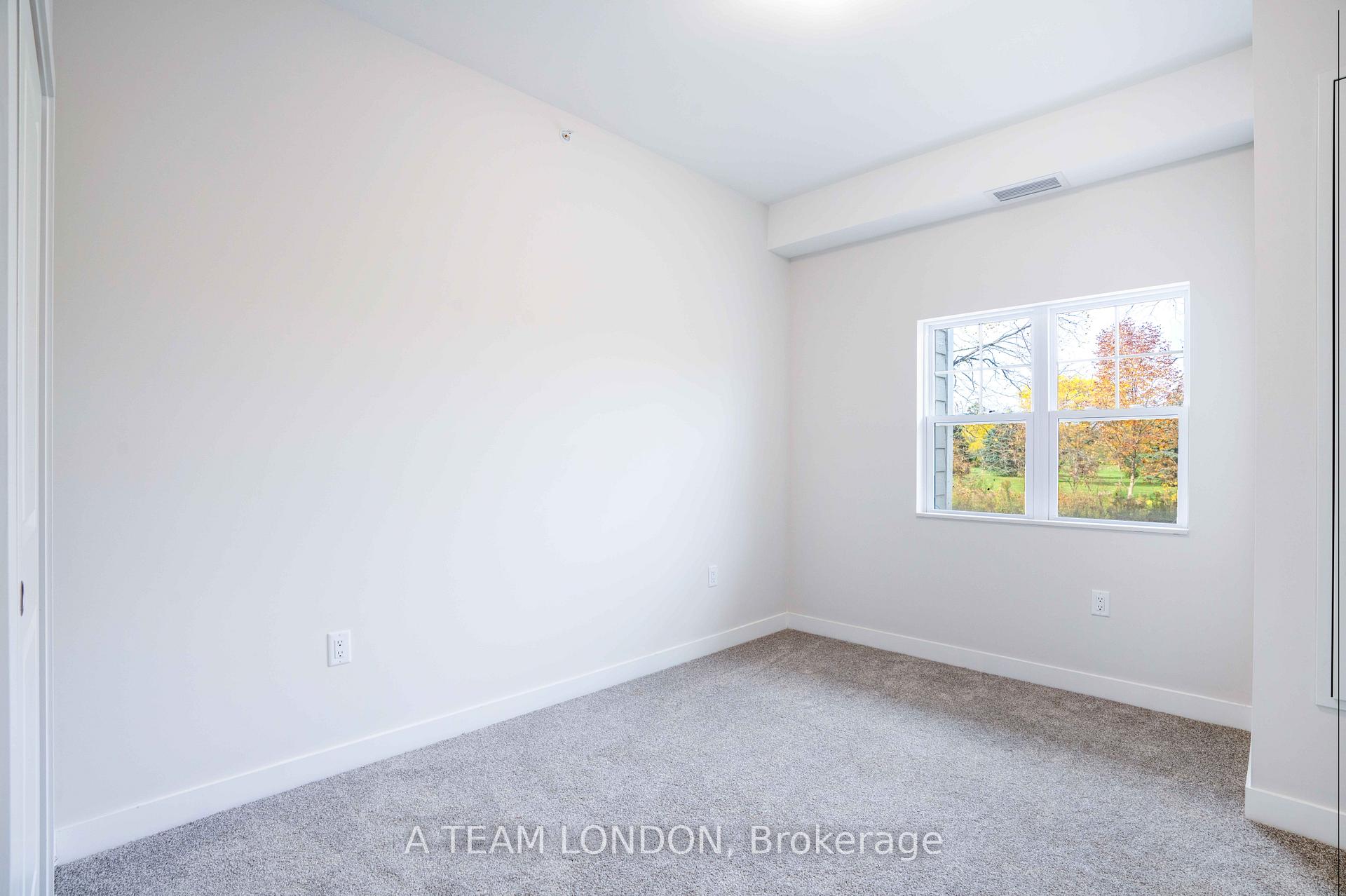 Photo 11 of Unit 115, 100 The Promenade, Central Elgin, Rural Central Elgin — HOMEH