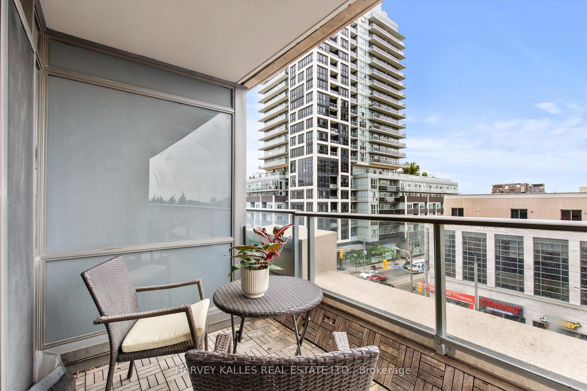 Photo 4 of Unit 408, 500 St Clair Avenue W, Toronto, Forest Hill South — HOMEH