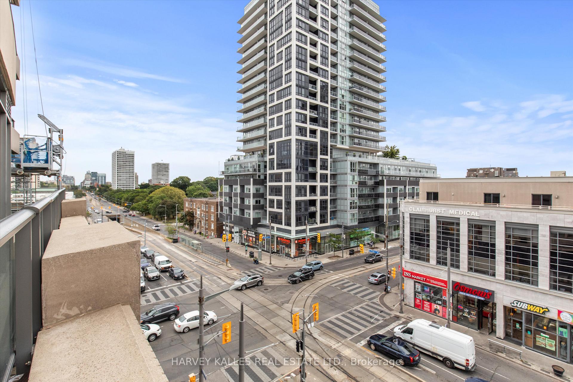 Photo 5 of Unit 408, 500 St Clair Avenue W, Toronto, Forest Hill South — HOMEH