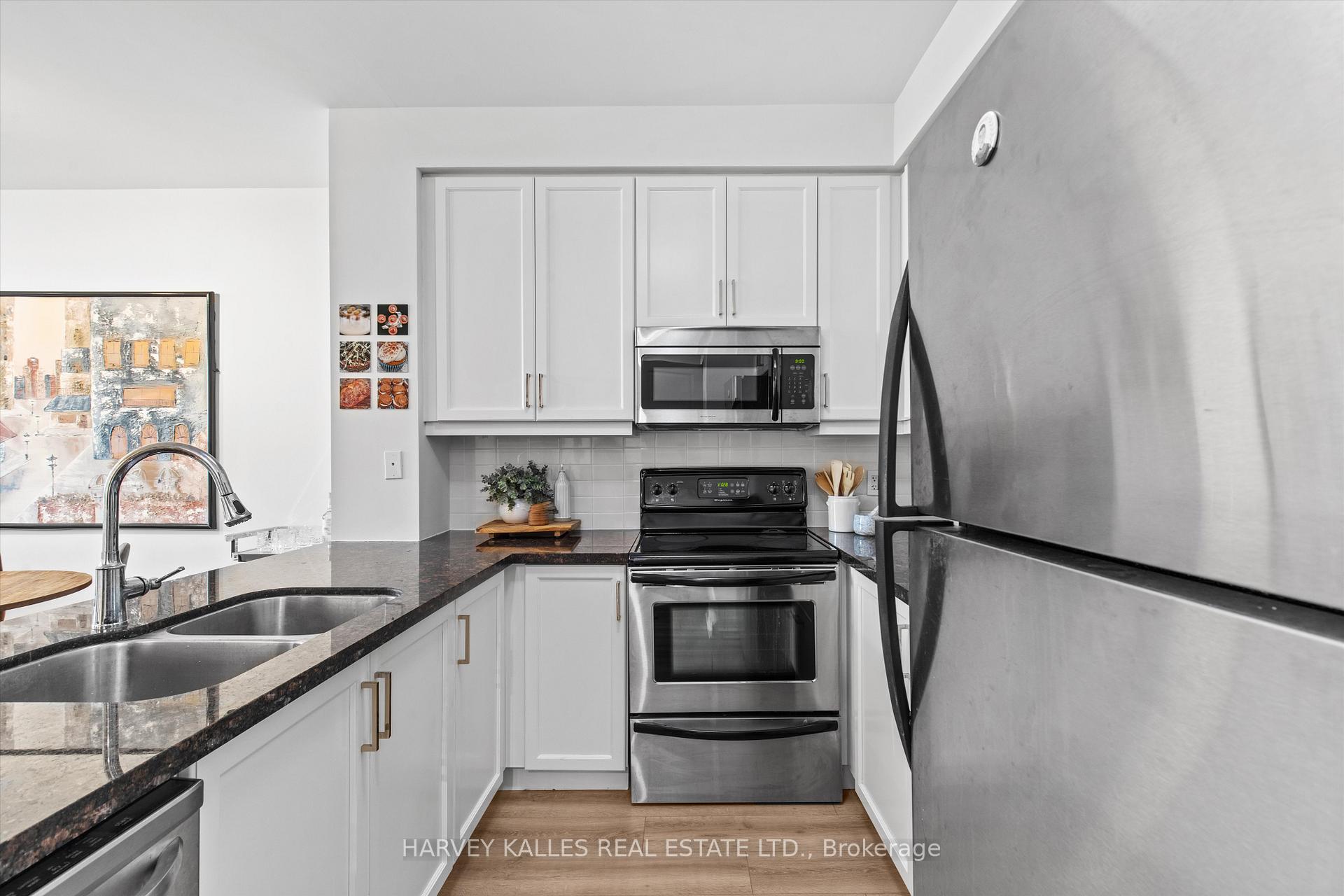Photo 13 of Unit 408, 500 St Clair Avenue W, Toronto, Forest Hill South — HOMEH