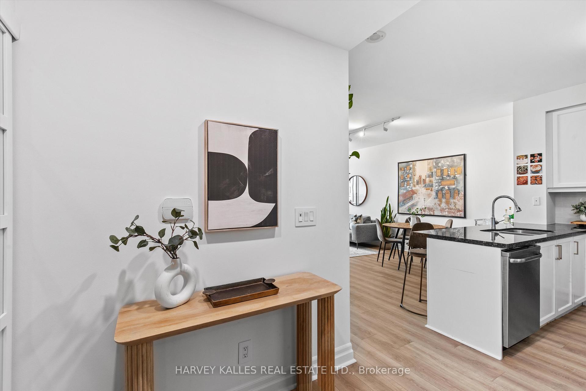 Photo 22 of Unit 408, 500 St Clair Avenue W, Toronto, Forest Hill South — HOMEH