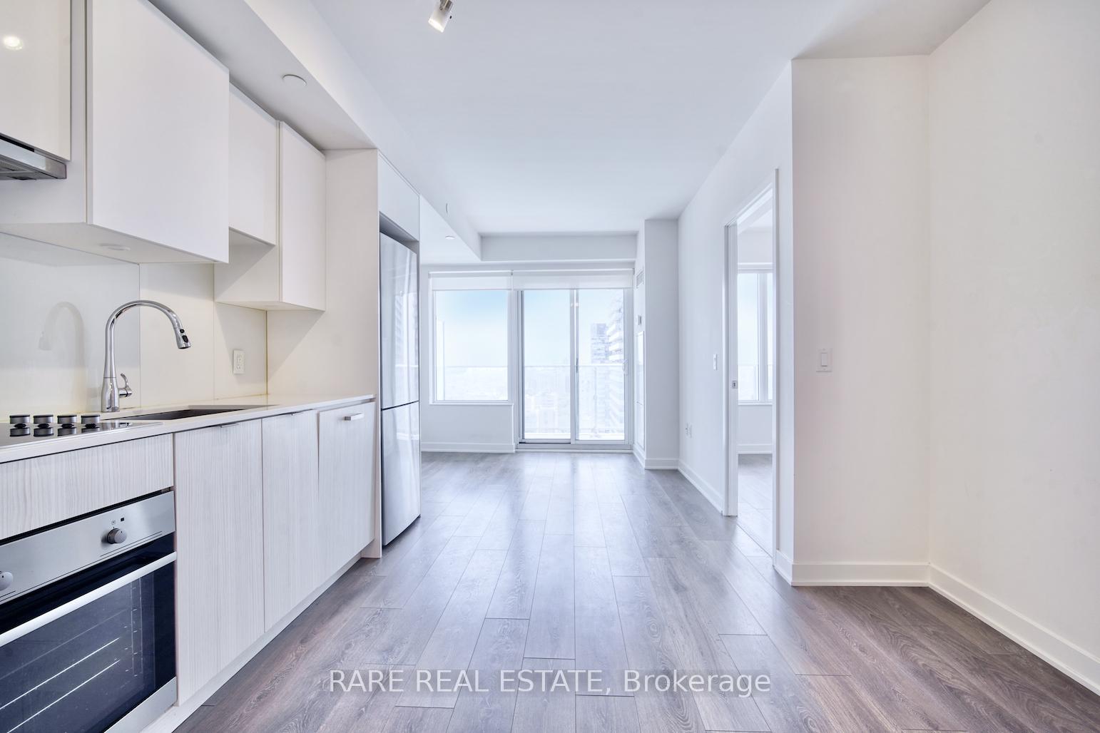 Photo 4 of Unit 3005, 195 Redpath Avenue, Toronto, Mount Pleasant West — HOMEH