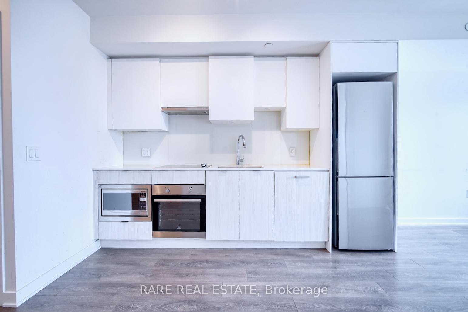 Photo 5 of Unit 3005, 195 Redpath Avenue, Toronto, Mount Pleasant West — HOMEH
