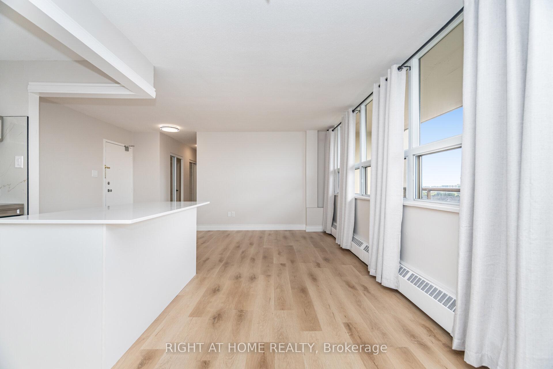 Photo 8 of Unit 605, 15 Nicklaus Drive, Hamilton, Vincent — HOMEH