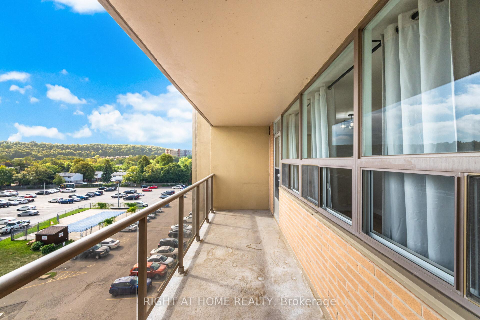 Photo 29 of Unit 605, 15 Nicklaus Drive, Hamilton, Vincent — HOMEH