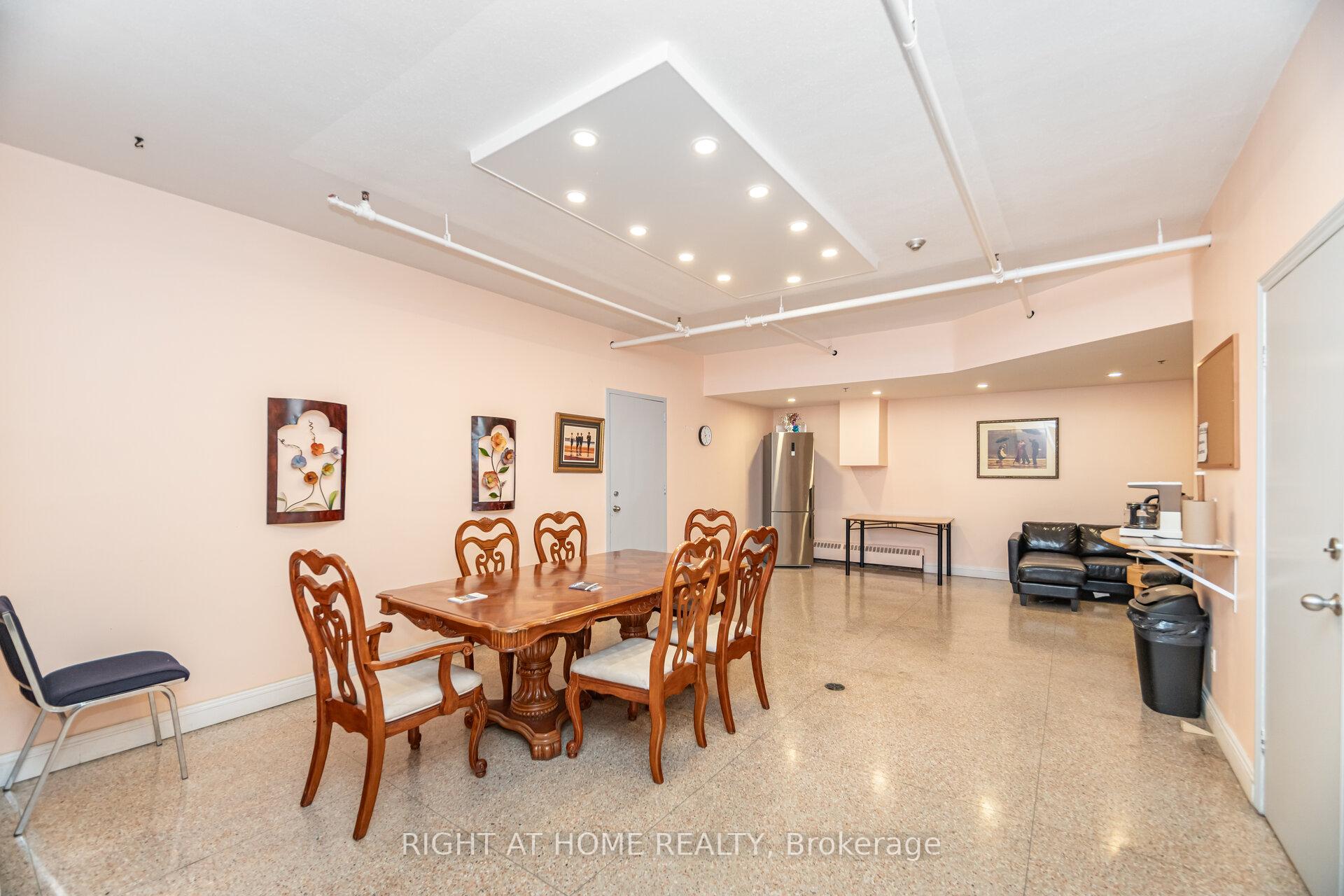Photo 39 of Unit 605, 15 Nicklaus Drive, Hamilton, Vincent — HOMEH