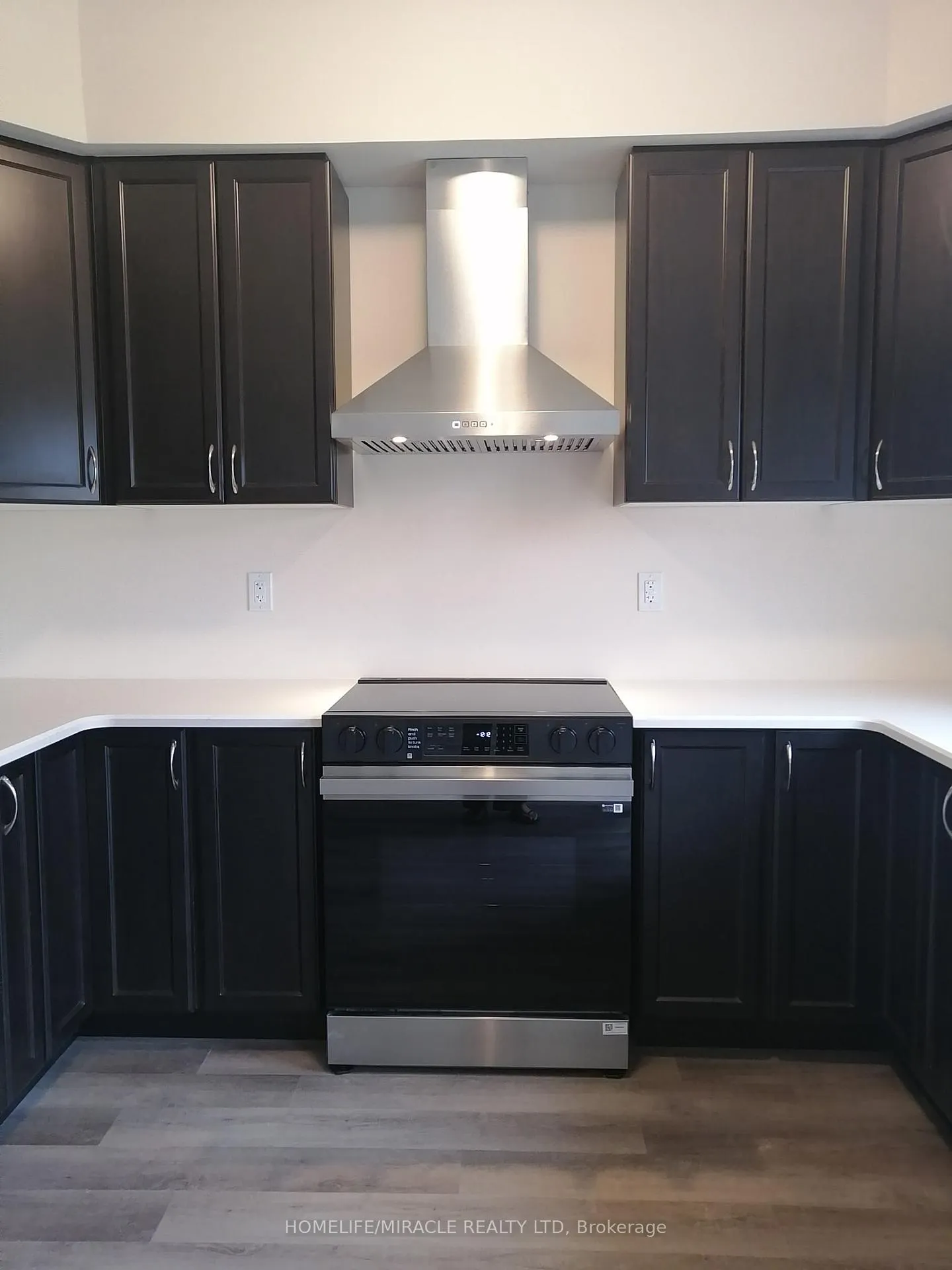 Photo 6 of 240 Beechwood Forest Lane, Gravenhurst, Muskoka (S) — HOMEH