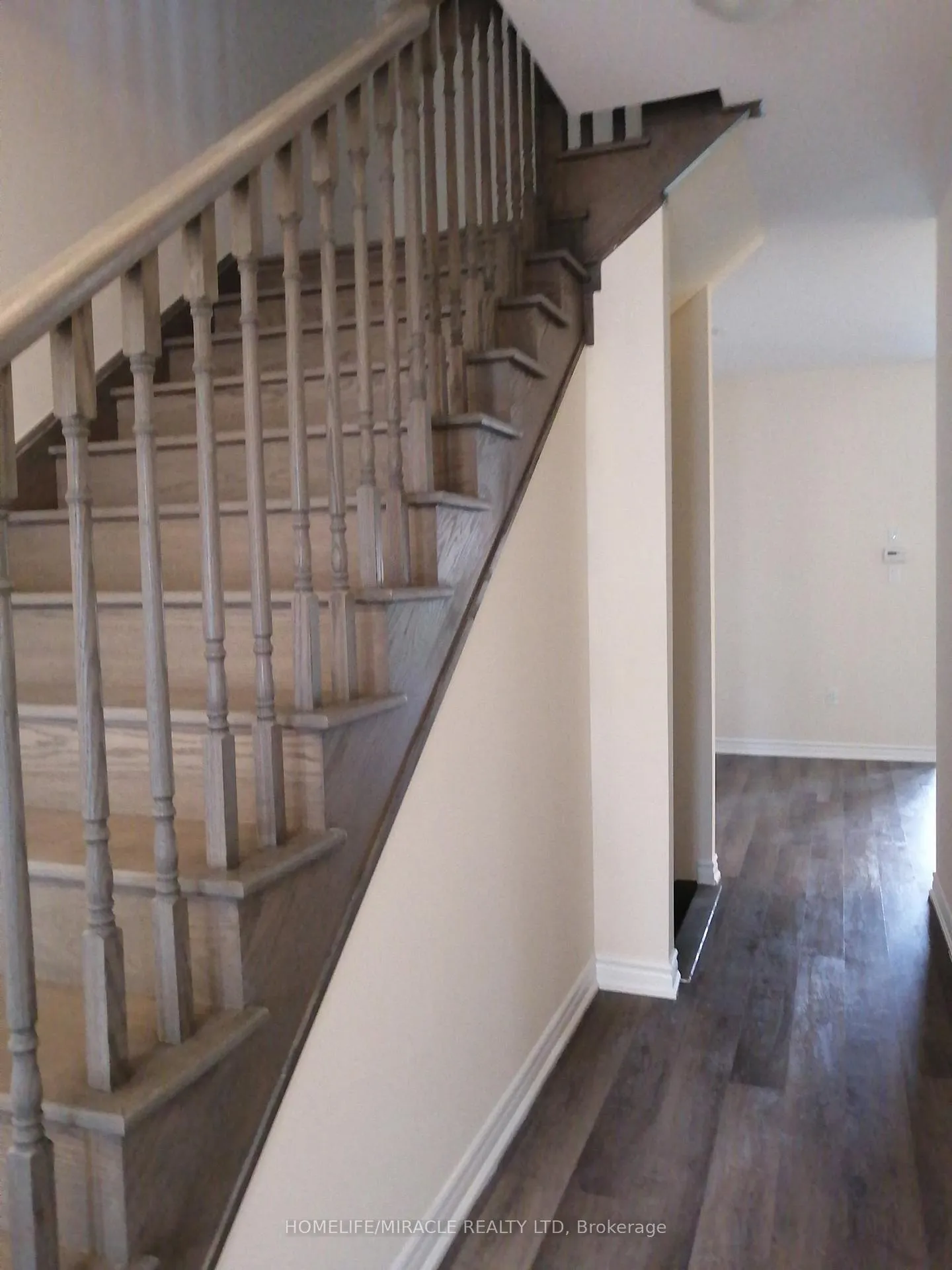 Photo 7 of 240 Beechwood Forest Lane, Gravenhurst, Muskoka (S) — HOMEH