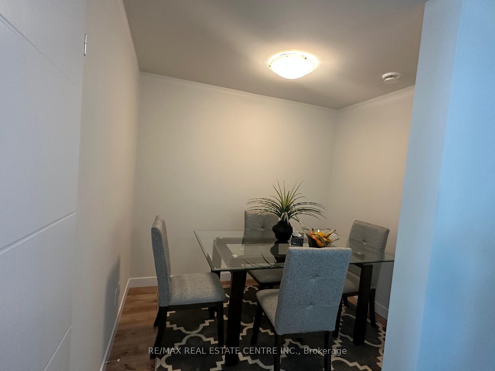 Photo 6 of Unit 2312, 60 Fredrick Street, Bracebridge, Draper — HOMEH