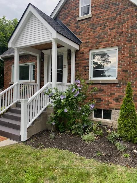 Photo 4 of 384 Saint Marie Street, Collingwood — HOMEH