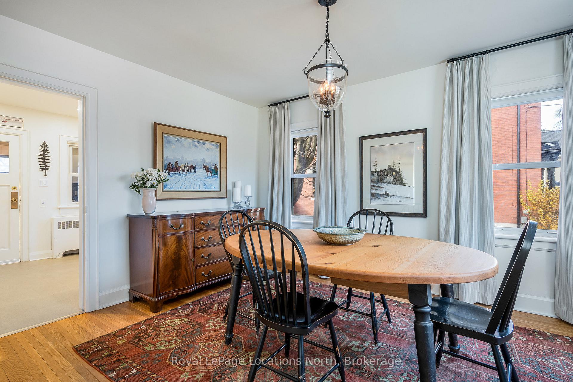 Photo 20 of 384 Saint Marie Street, Collingwood — HOMEH