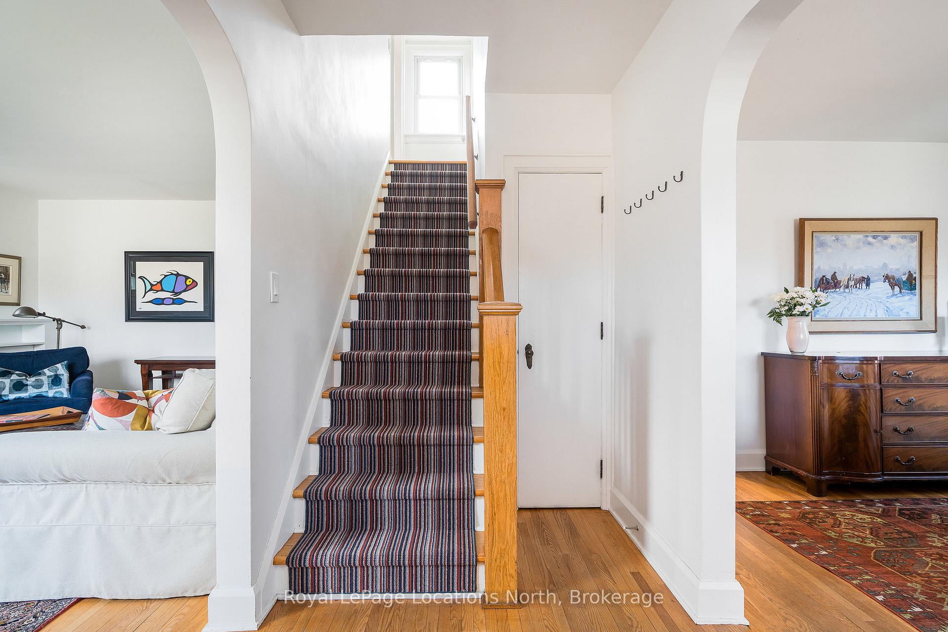 Photo 28 of 384 Saint Marie Street, Collingwood — HOMEH
