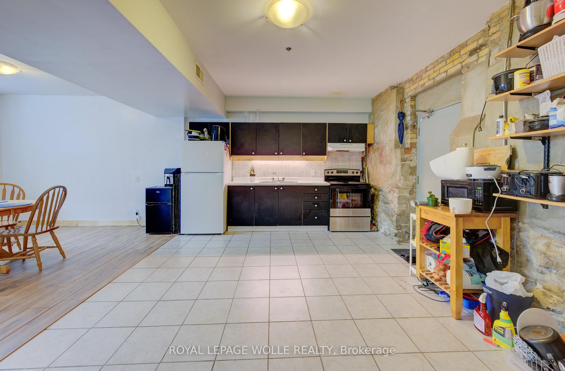 Photo 8 of Unit 7, 12 Bridgeport Road E, Waterloo — HOMEH