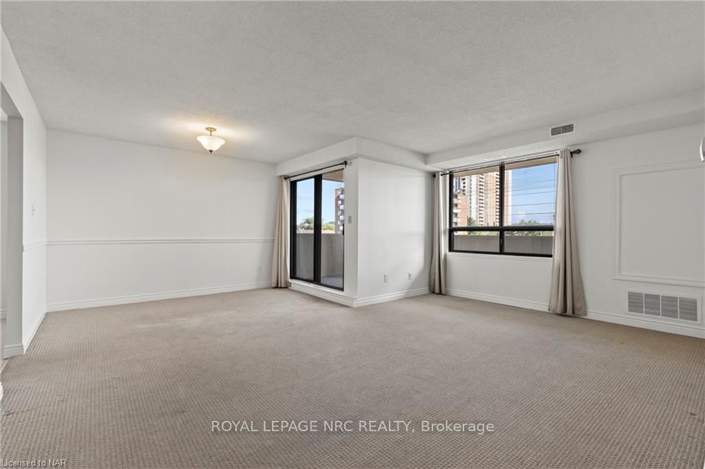 Photo 6 of Unit 302, 432 Main Street E, Hamilton, Stinson — HOMEH