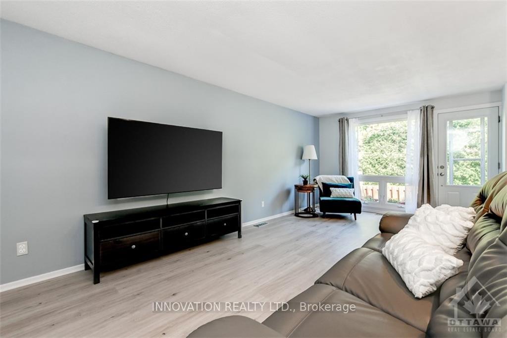Photo 5 of 14A Benlea Drive, Ottawa, Tanglewood — HOMEH