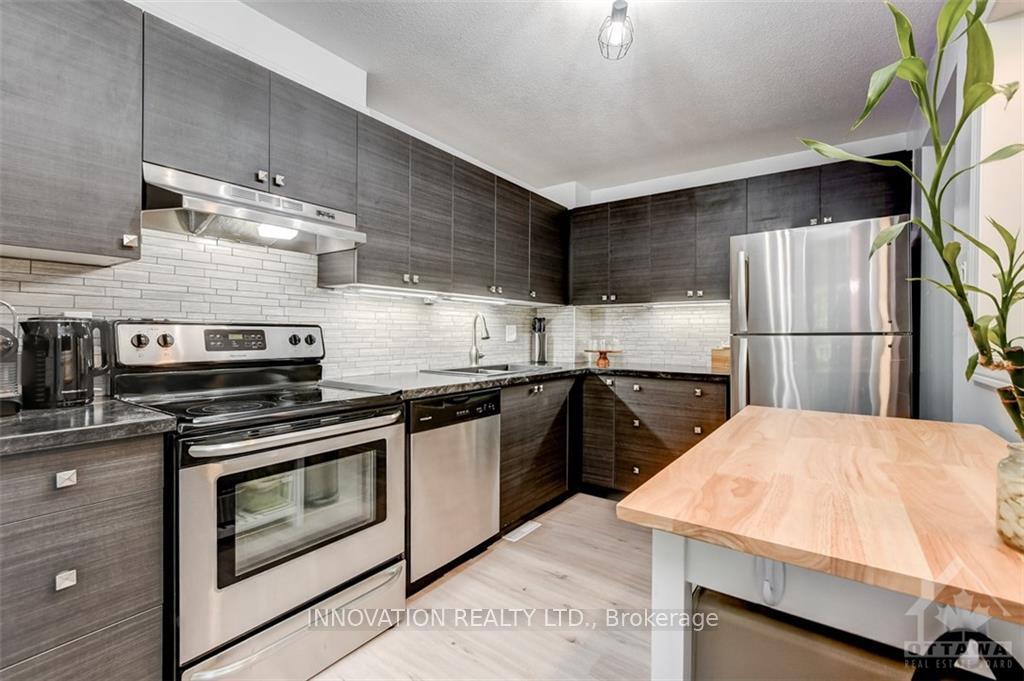 Photo 9 of 14A Benlea Drive, Ottawa, Tanglewood — HOMEH