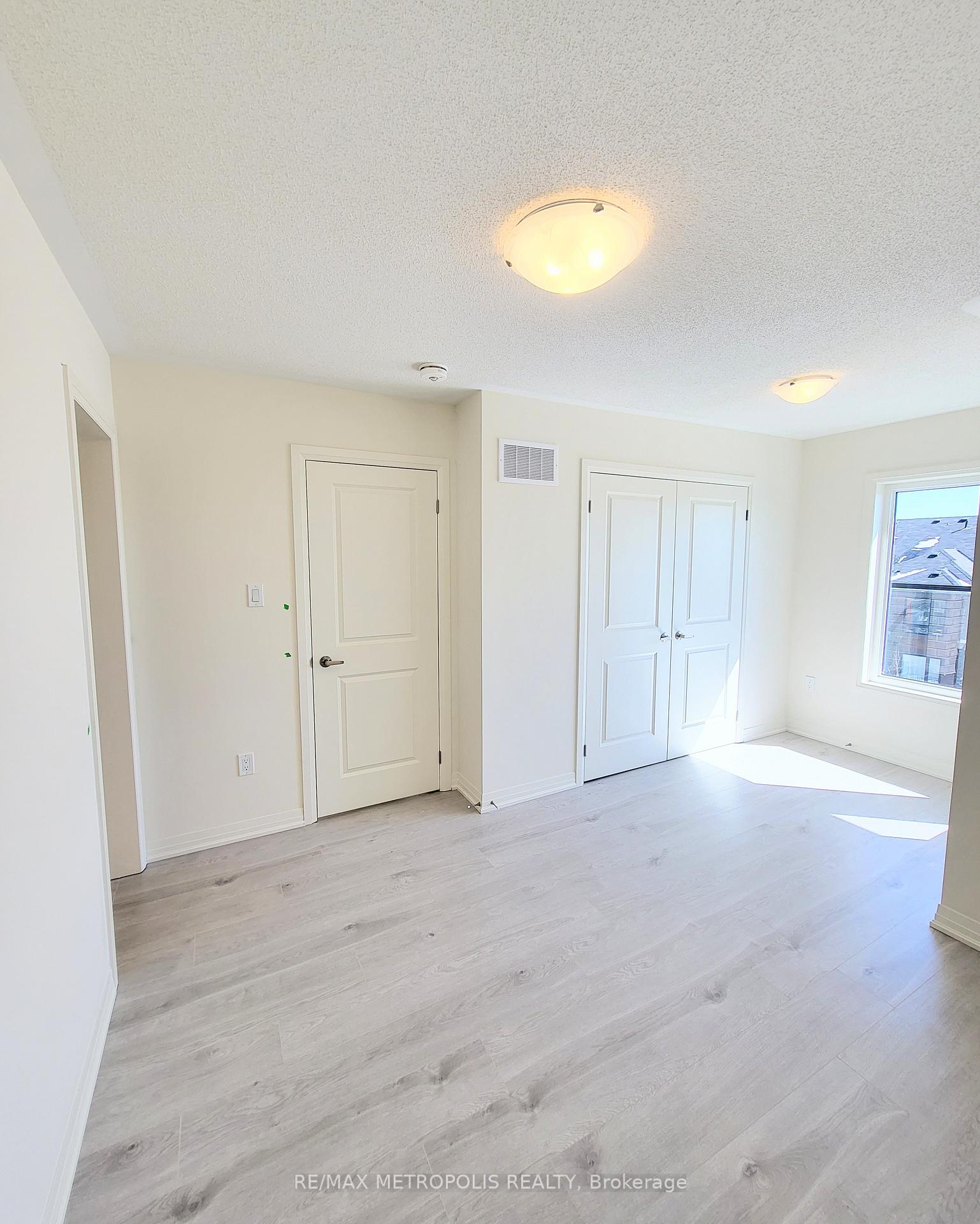 Photo 9 of 20 Esquire Way, Whitby, Taunton North — HOMEH