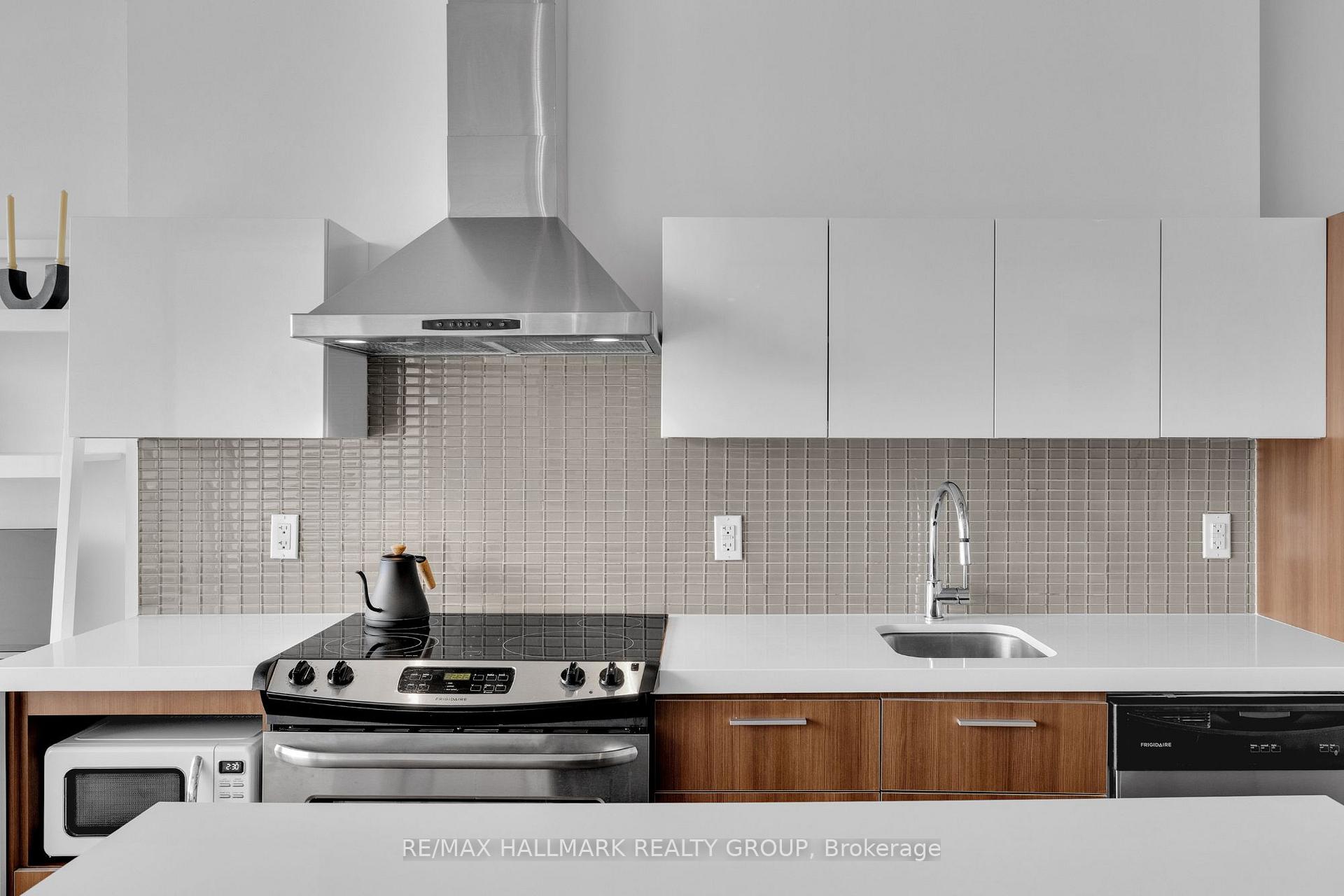 Photo 11 of Unit 933, 340 Mcleod Street, Ottawa, Ottawa Centre — HOMEH