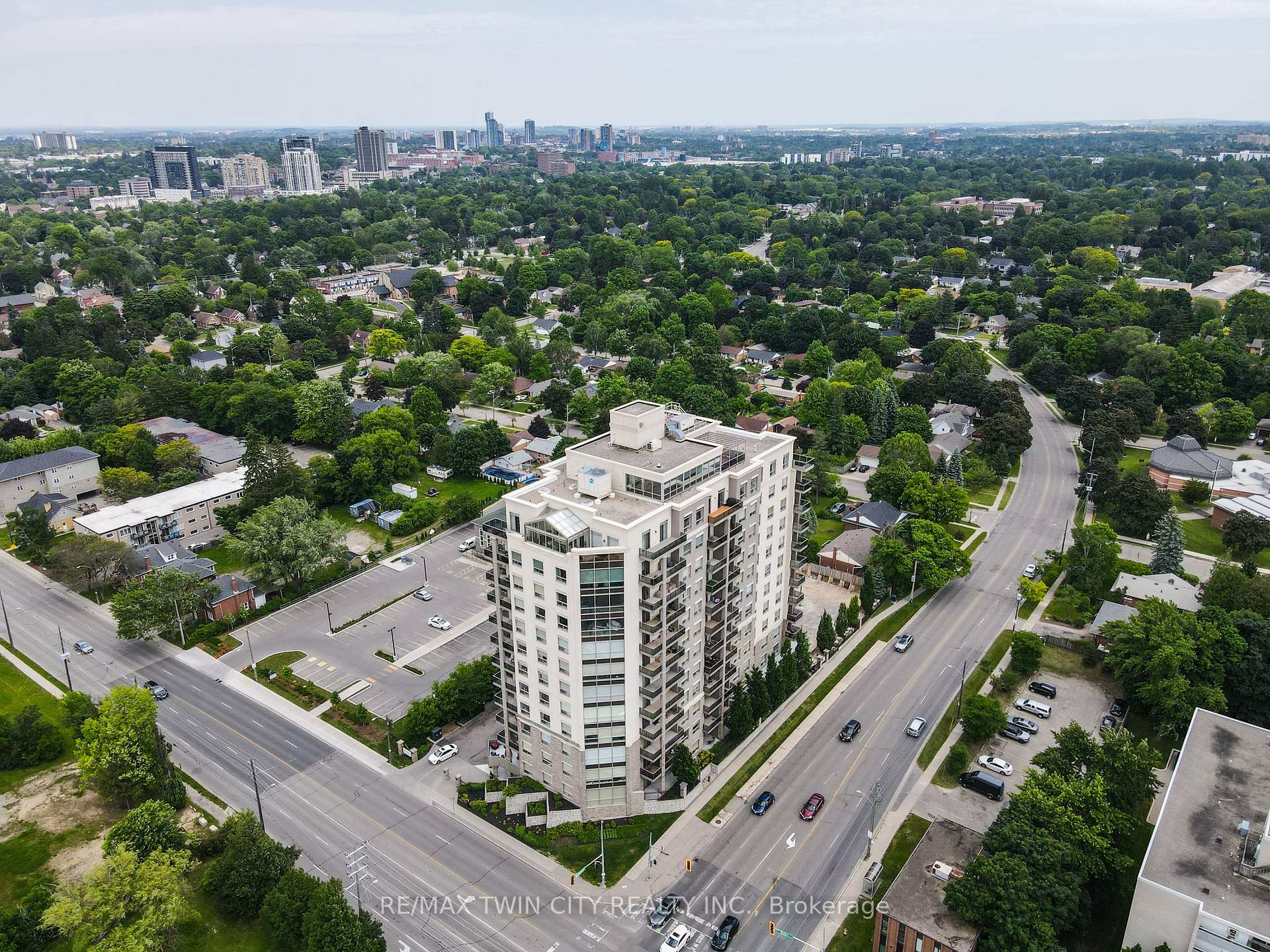 Photo 5 of Unit 504, 223 Erb Street W, Waterloo, Uptown West — HOMEH