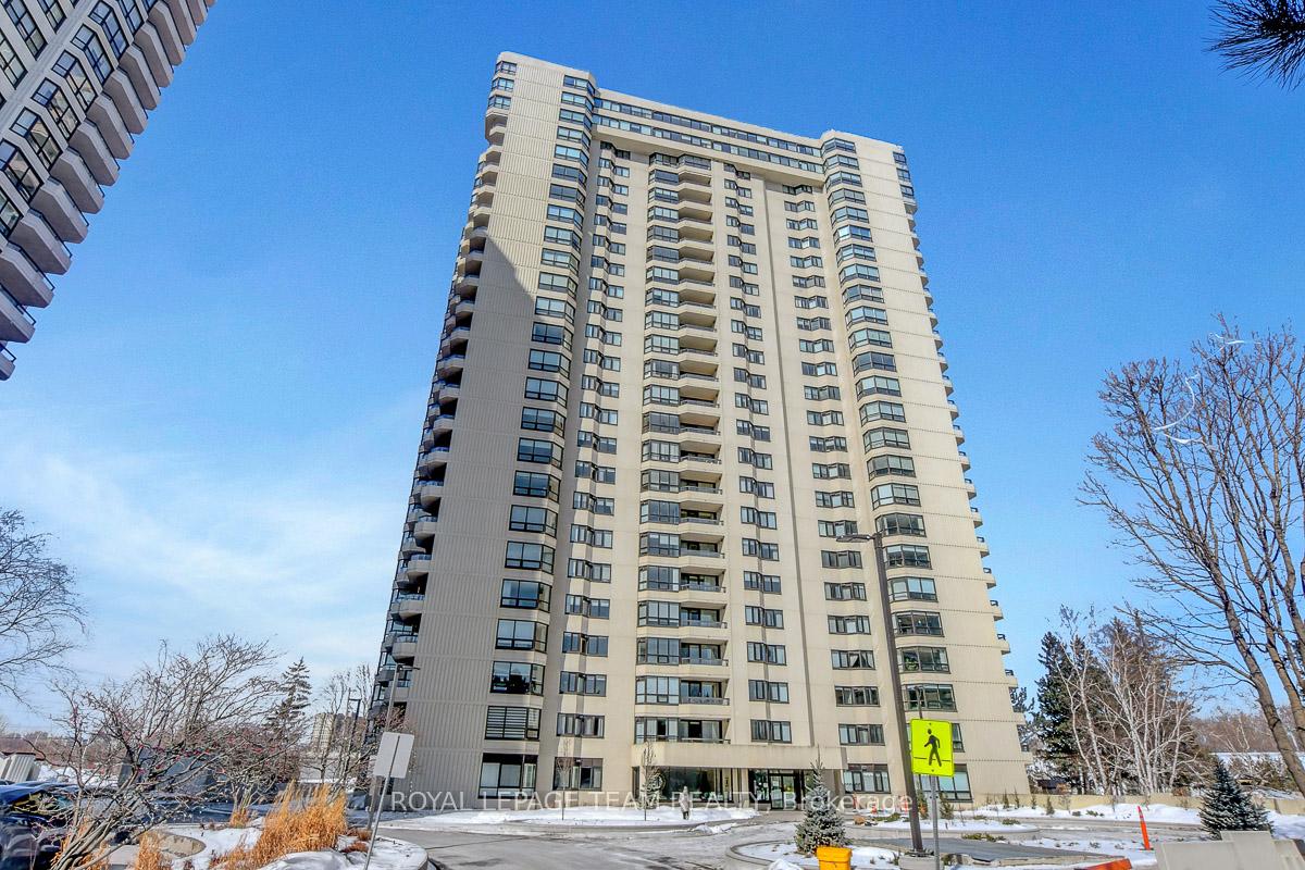 Front of Unit 303, 1500 Riverside Drive