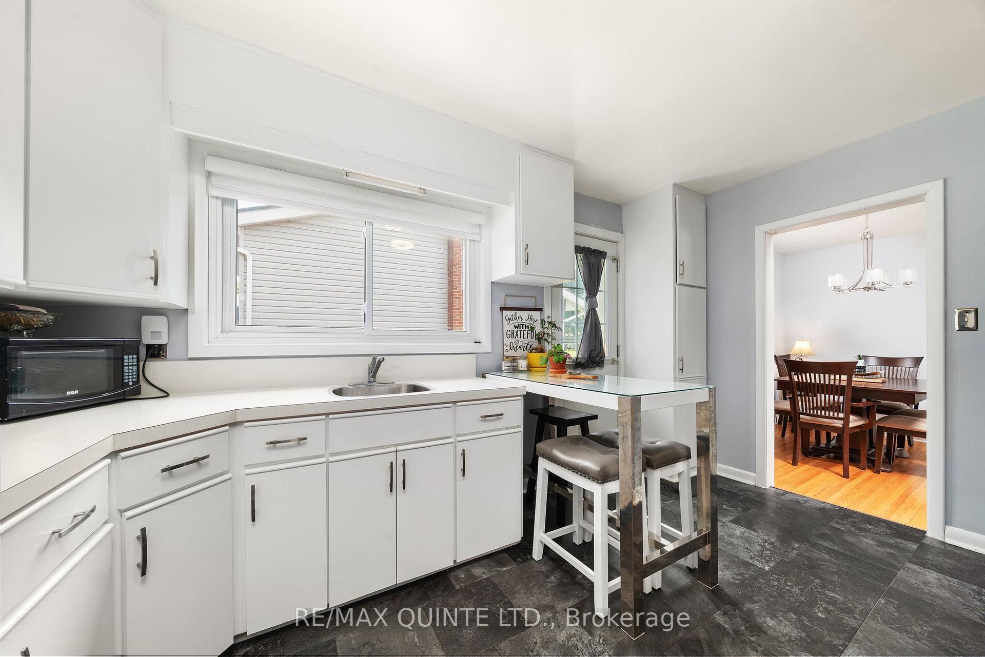 Photo 9 of 15 Linton Park Road, Belleville, Belleville Ward — HOMEH