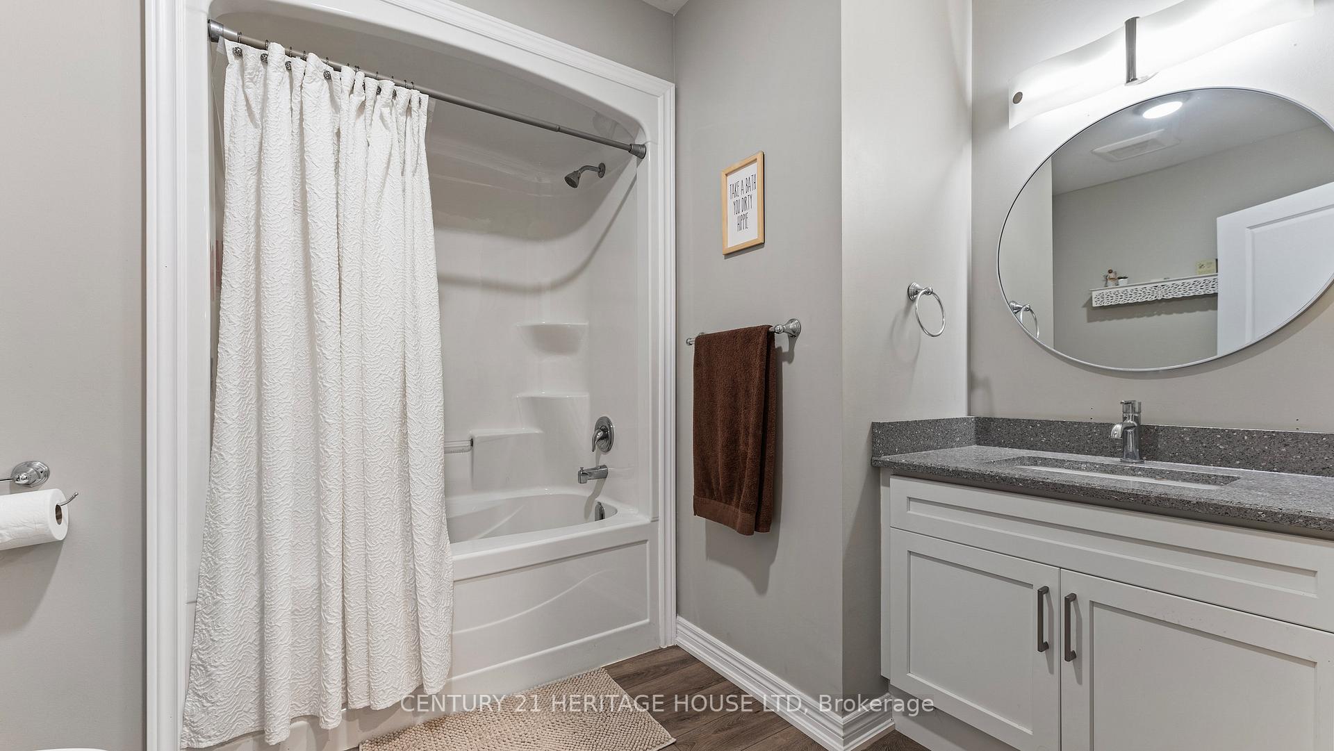 Photo 11 of Unit 9, 992 Windham Centre Road, Norfolk, Windham Centre — HOMEH