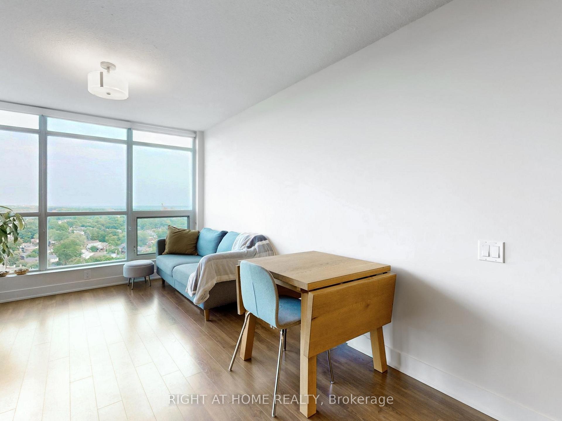 Photo 9 of Unit 2006, 1048 Broadview Avenue, Toronto, Broadview North — HOMEH