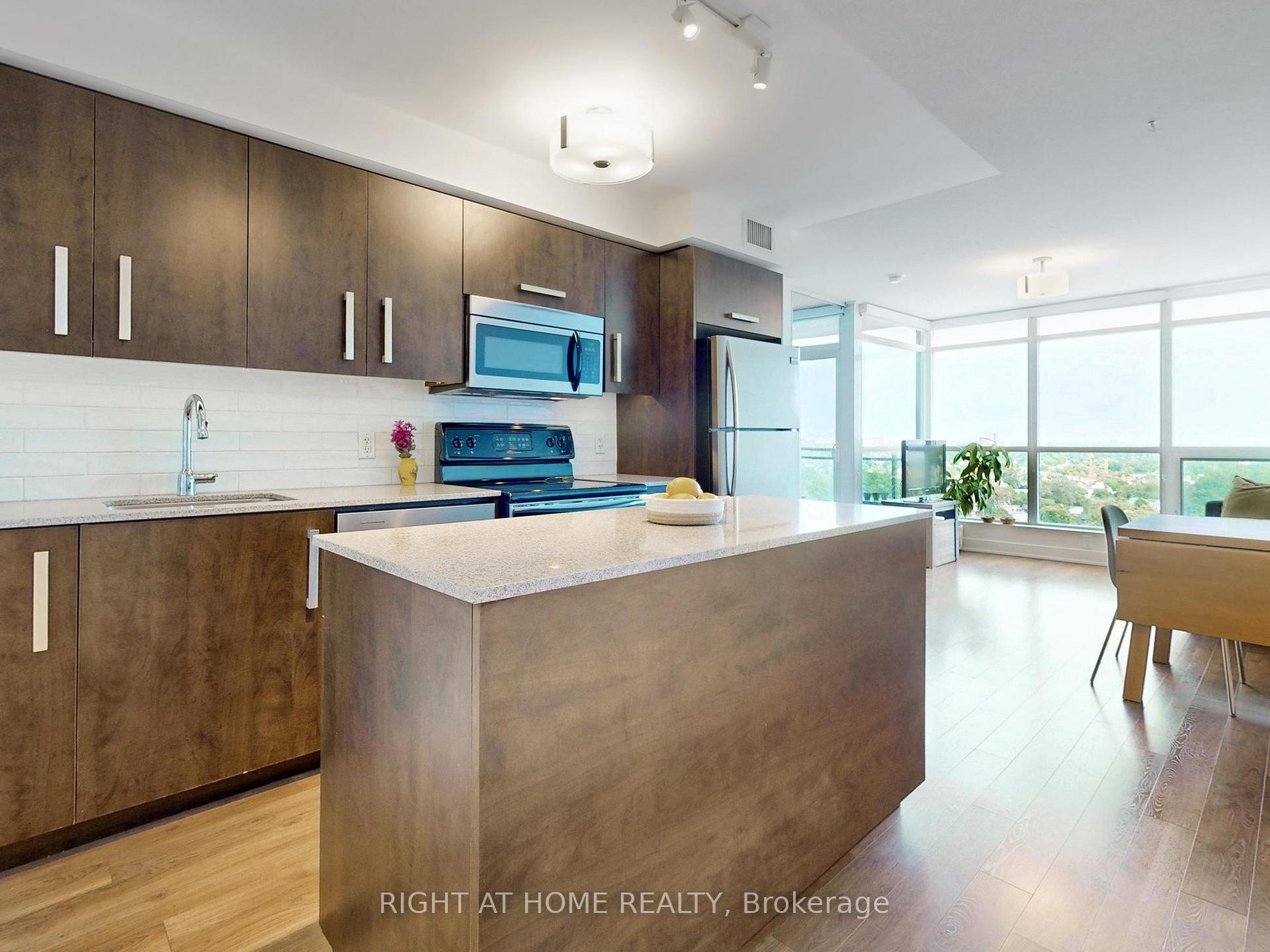 Photo 11 of Unit 2006, 1048 Broadview Avenue, Toronto, Broadview North — HOMEH