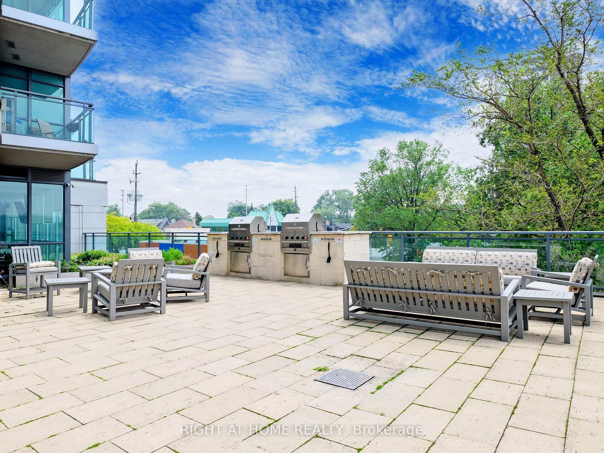 Photo 36 of Unit 2006, 1048 Broadview Avenue, Toronto, Broadview North — HOMEH