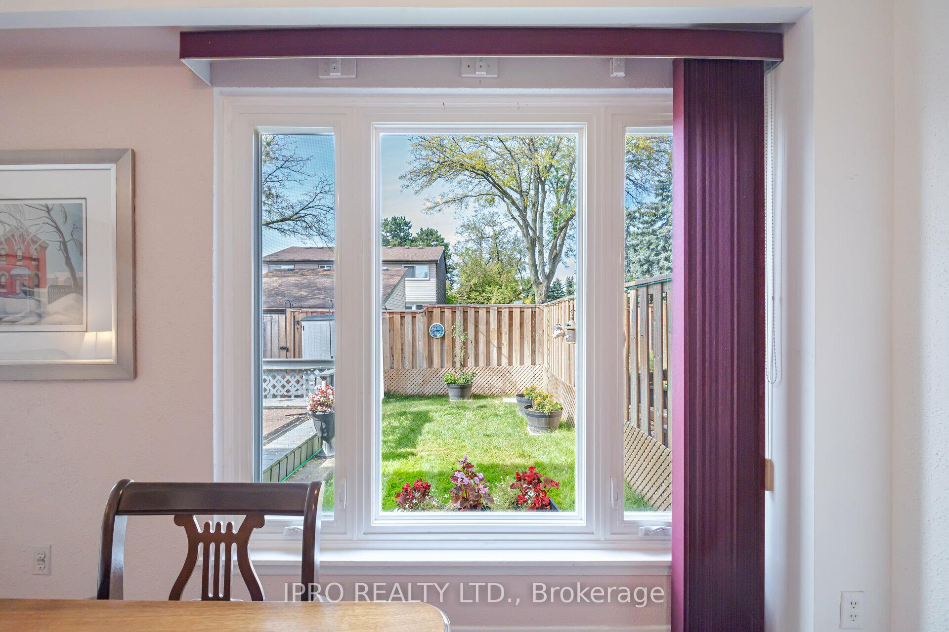 Photo 13 of Unit 53, 318 Laurier Avenue, Milton, Old Milton — HOMEH
