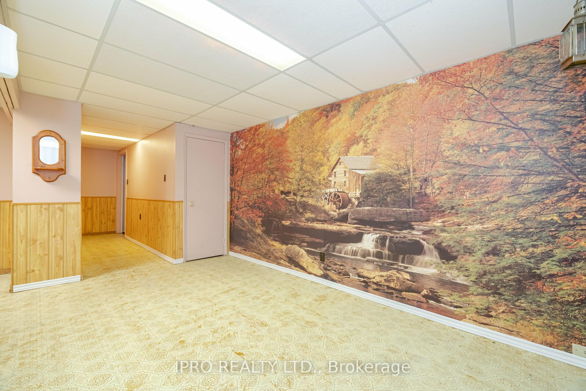 Photo 33 of Unit 53, 318 Laurier Avenue, Milton, Old Milton — HOMEH