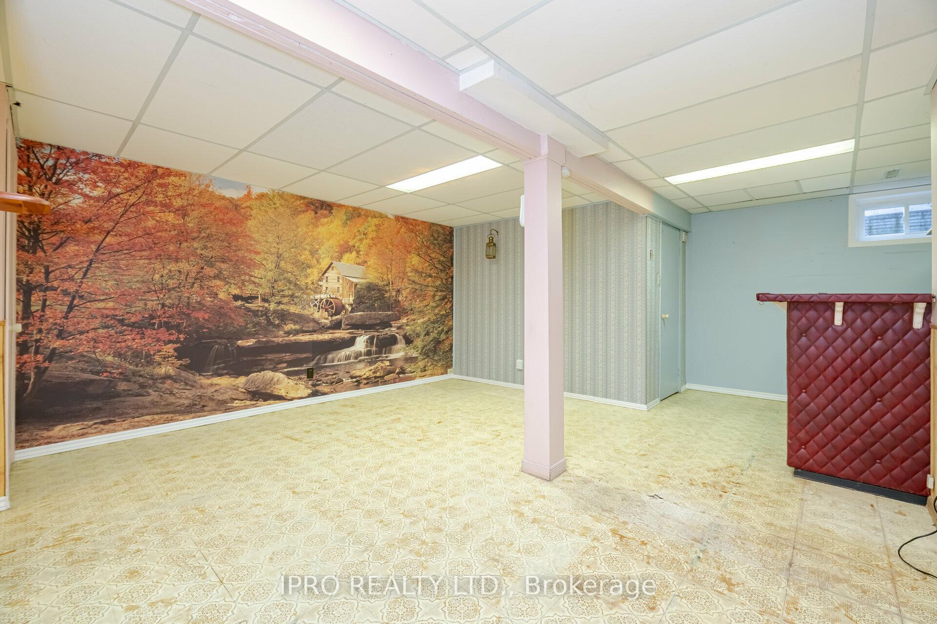Photo 34 of Unit 53, 318 Laurier Avenue, Milton, Old Milton — HOMEH